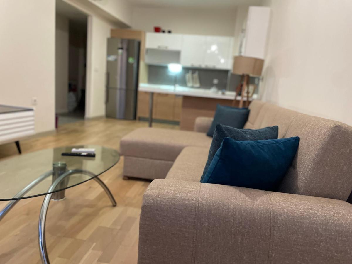 Apartment Kozza Park, Next To Akbati Shopping Mall And Tennis Academy Istanbul