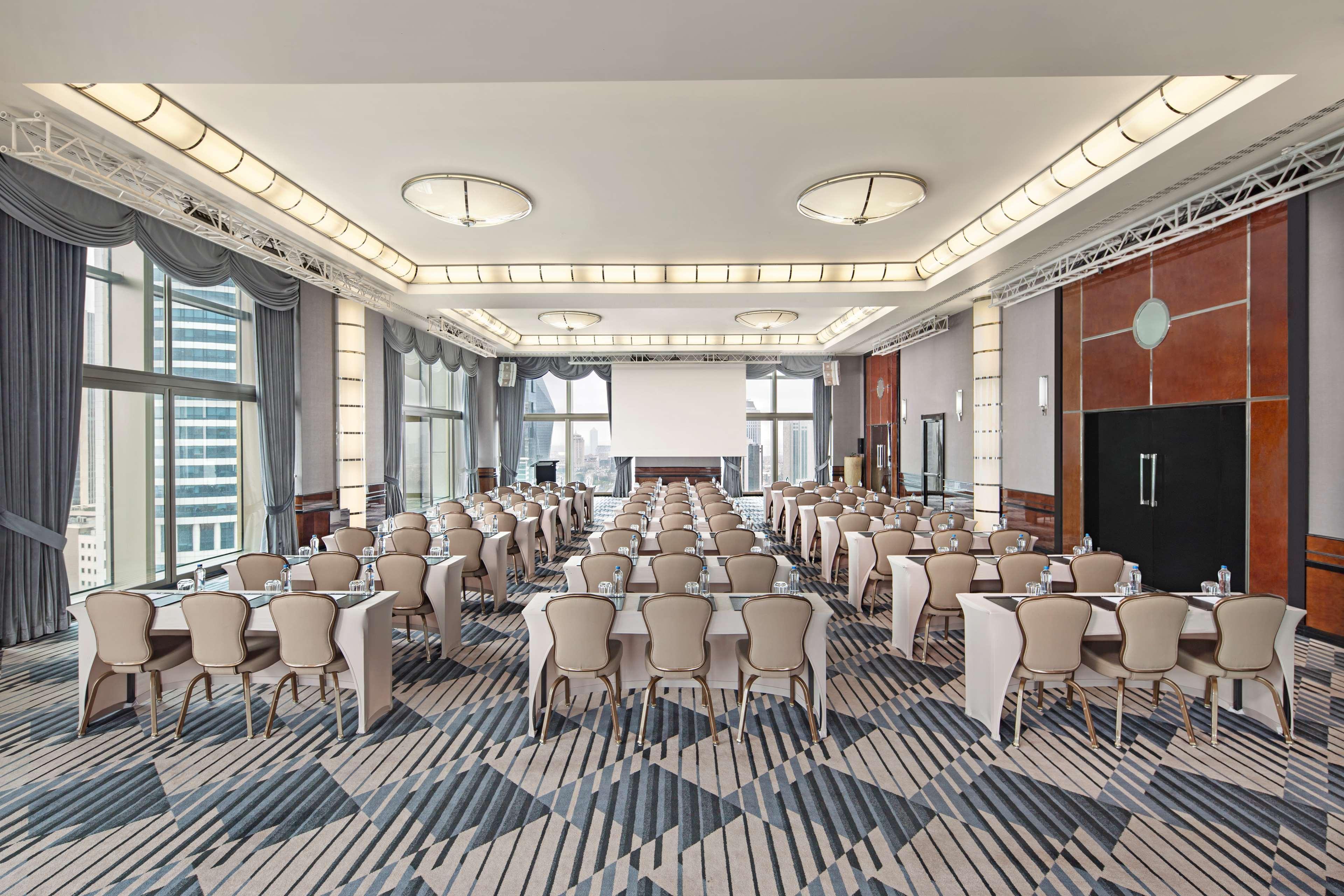 Hyatt Centric Levent 5*
