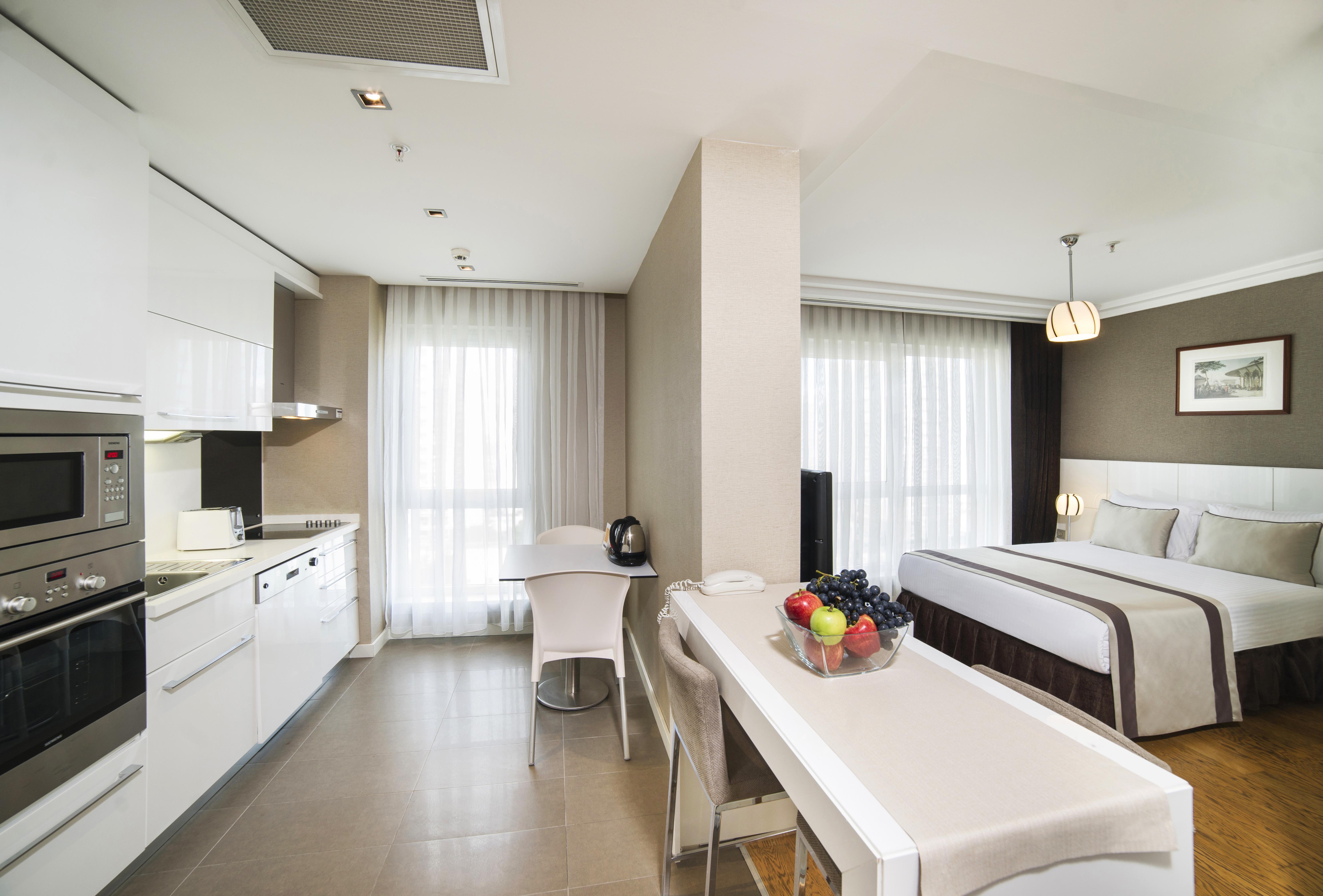 Otel Radisson Residences Avrupa Tem İstanbul