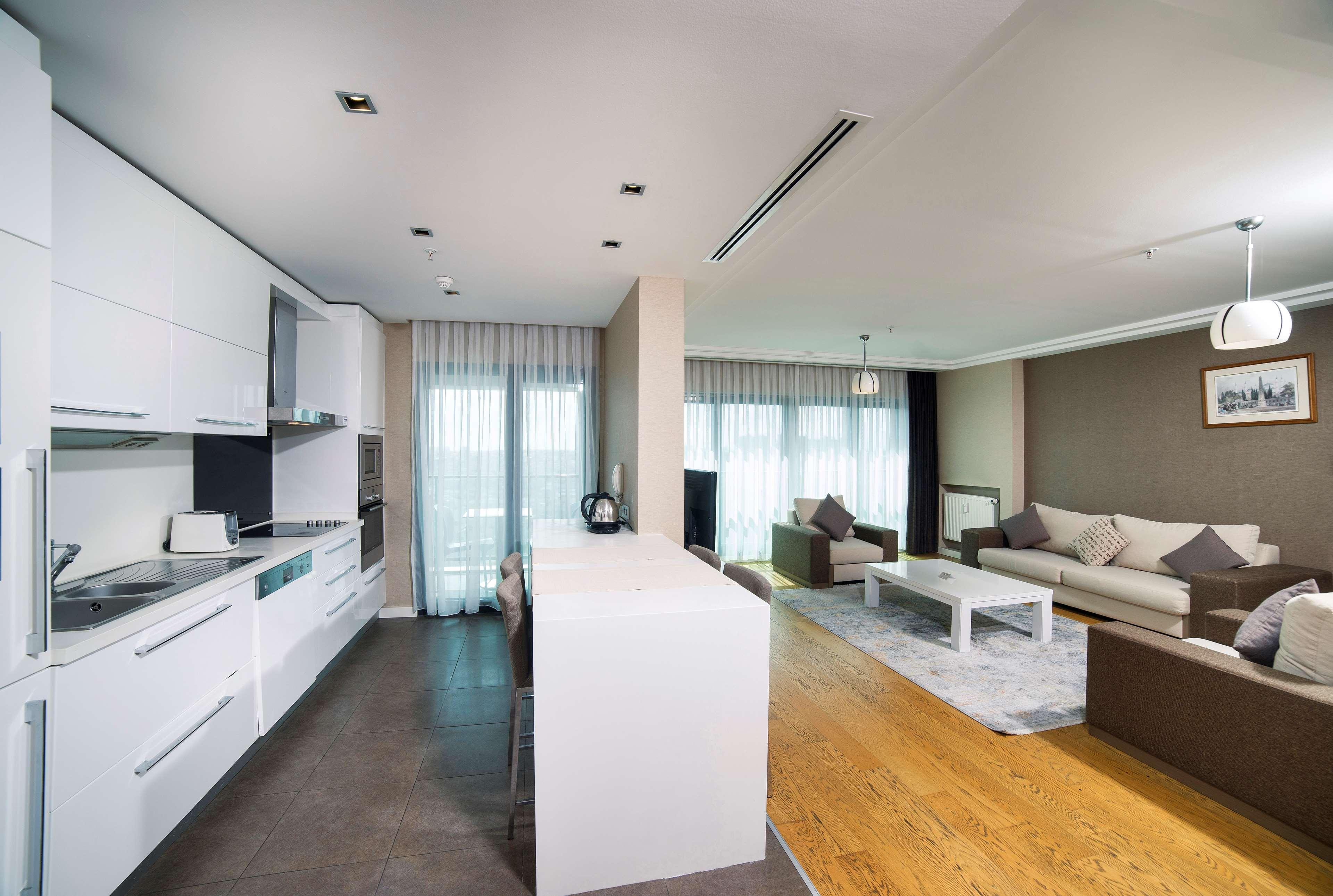 Otel Radisson Residences Avrupa Tem