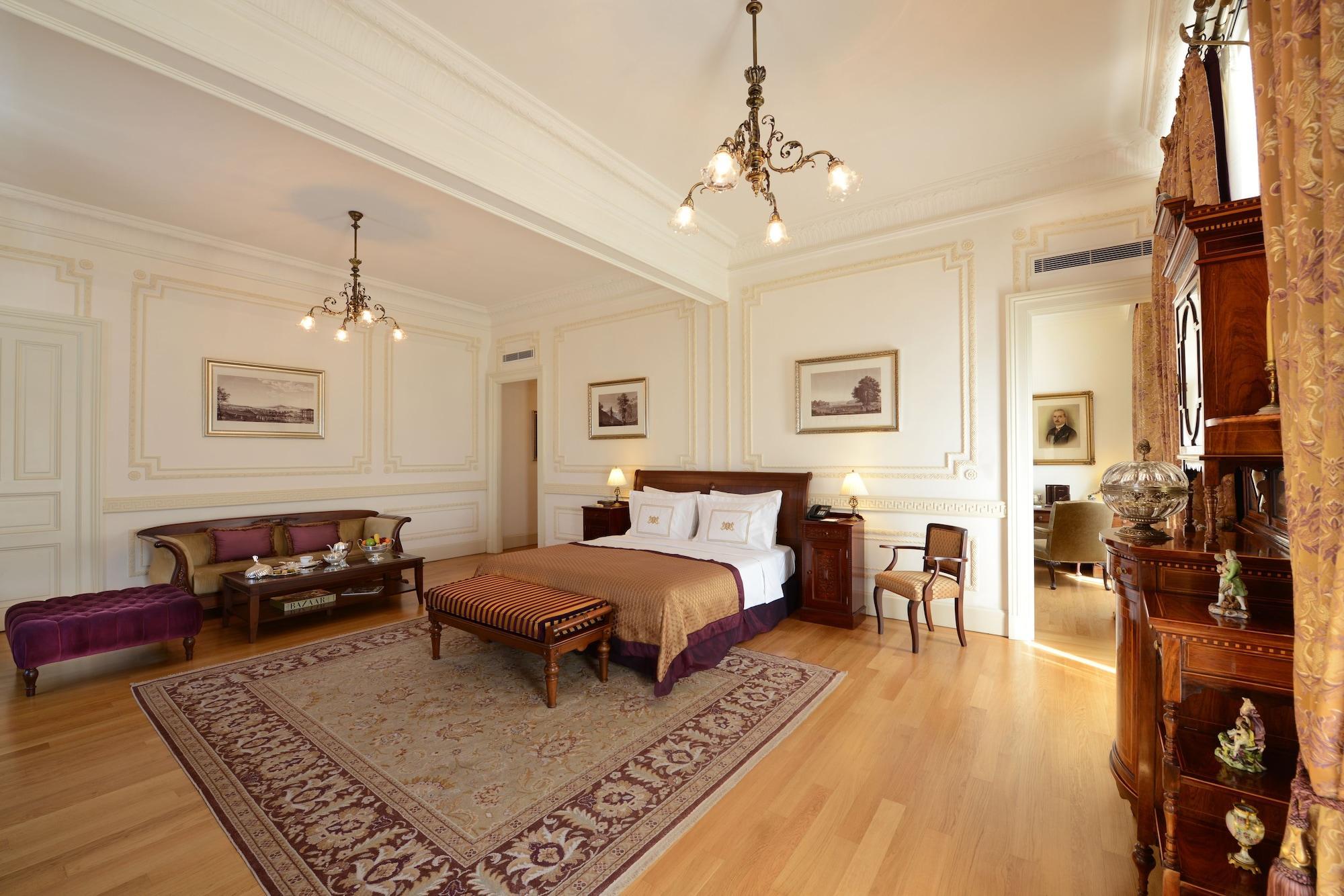 Pera Palace Hotel 5*