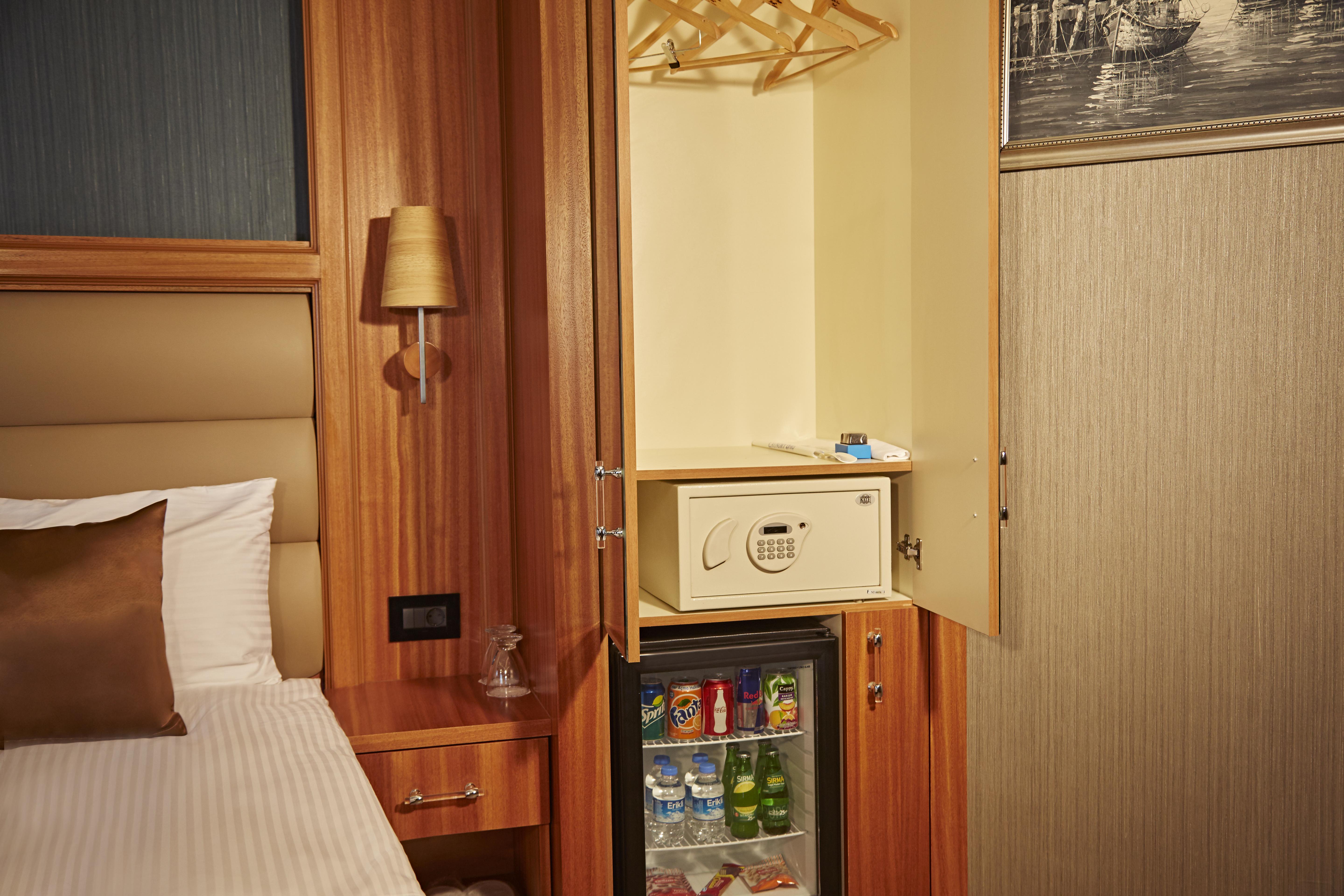 Hotel Ilkbal Deluxe &spa