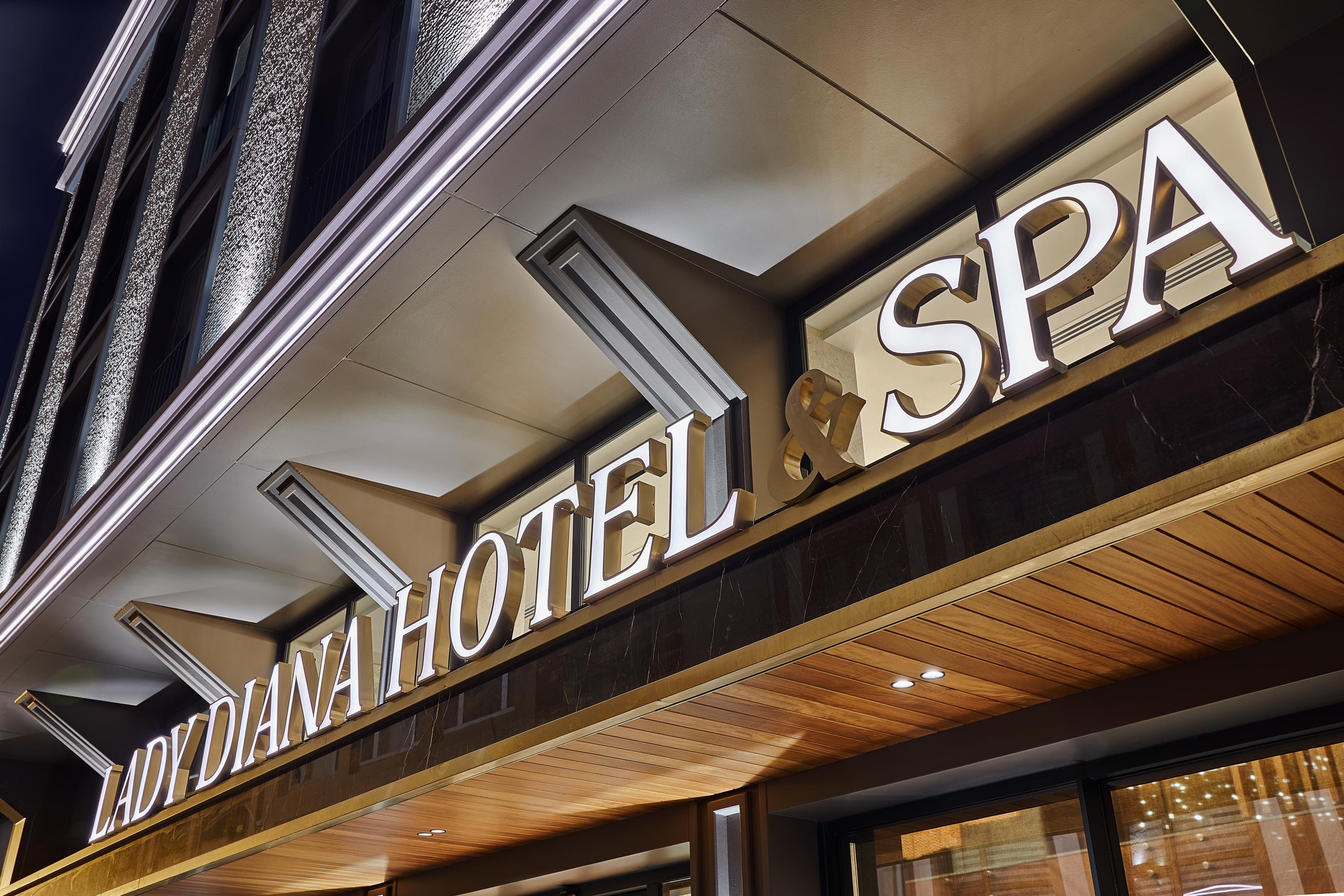 Hotel Lady Diana 4*
