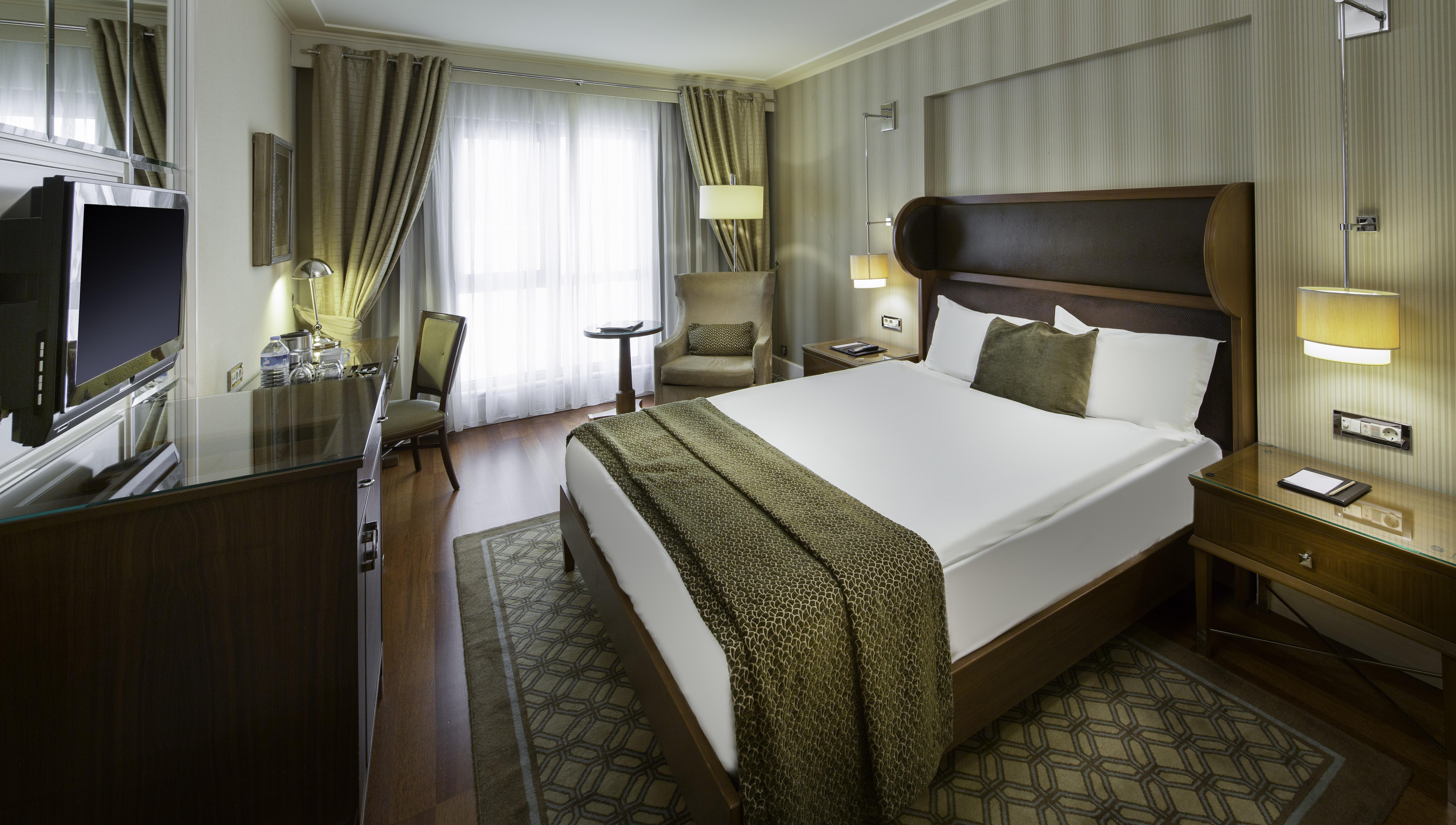 Hotel Titanic Taksim Istanbul