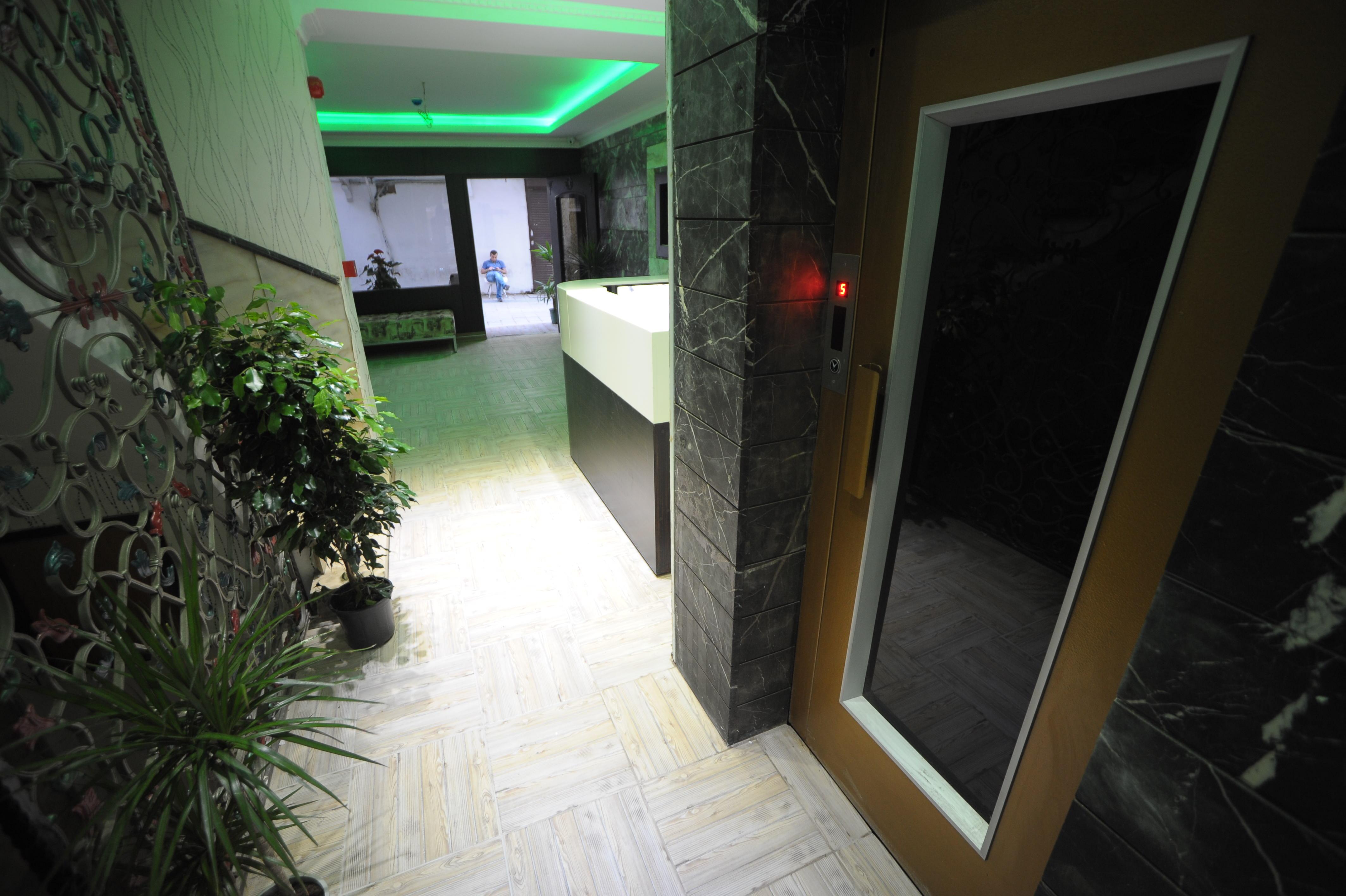 Hotel Saray 4*