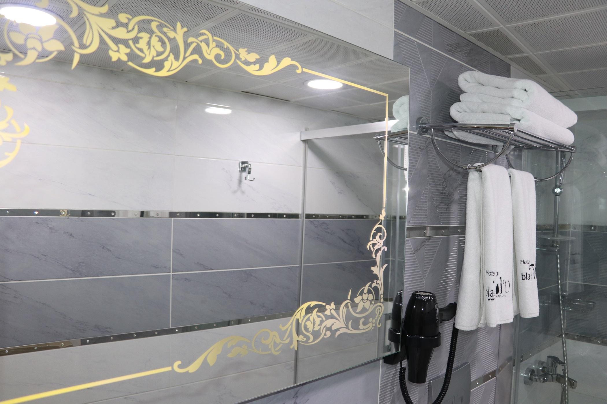 Black Pearl Hotel