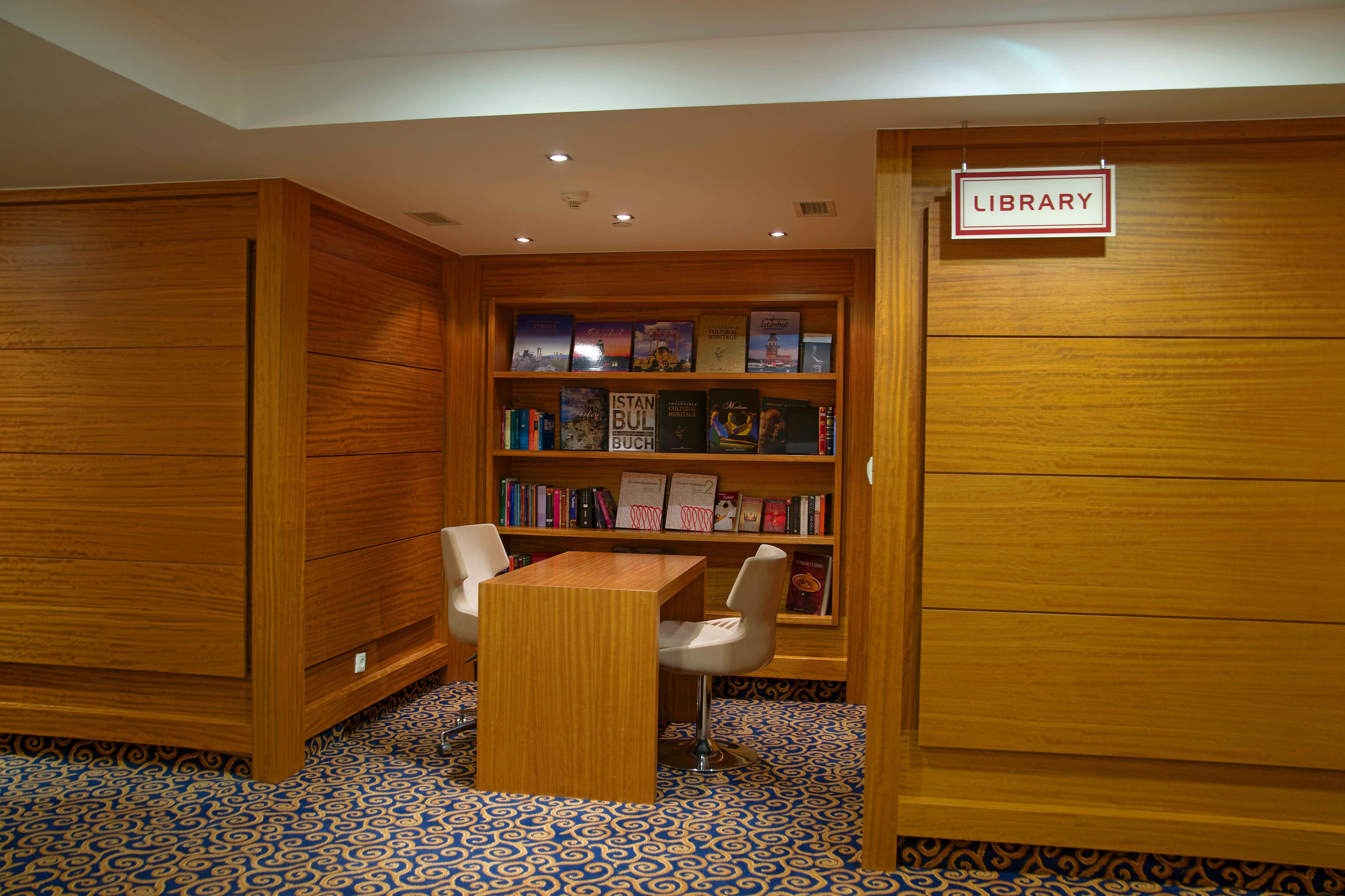 Radisson President Beyazit 4*