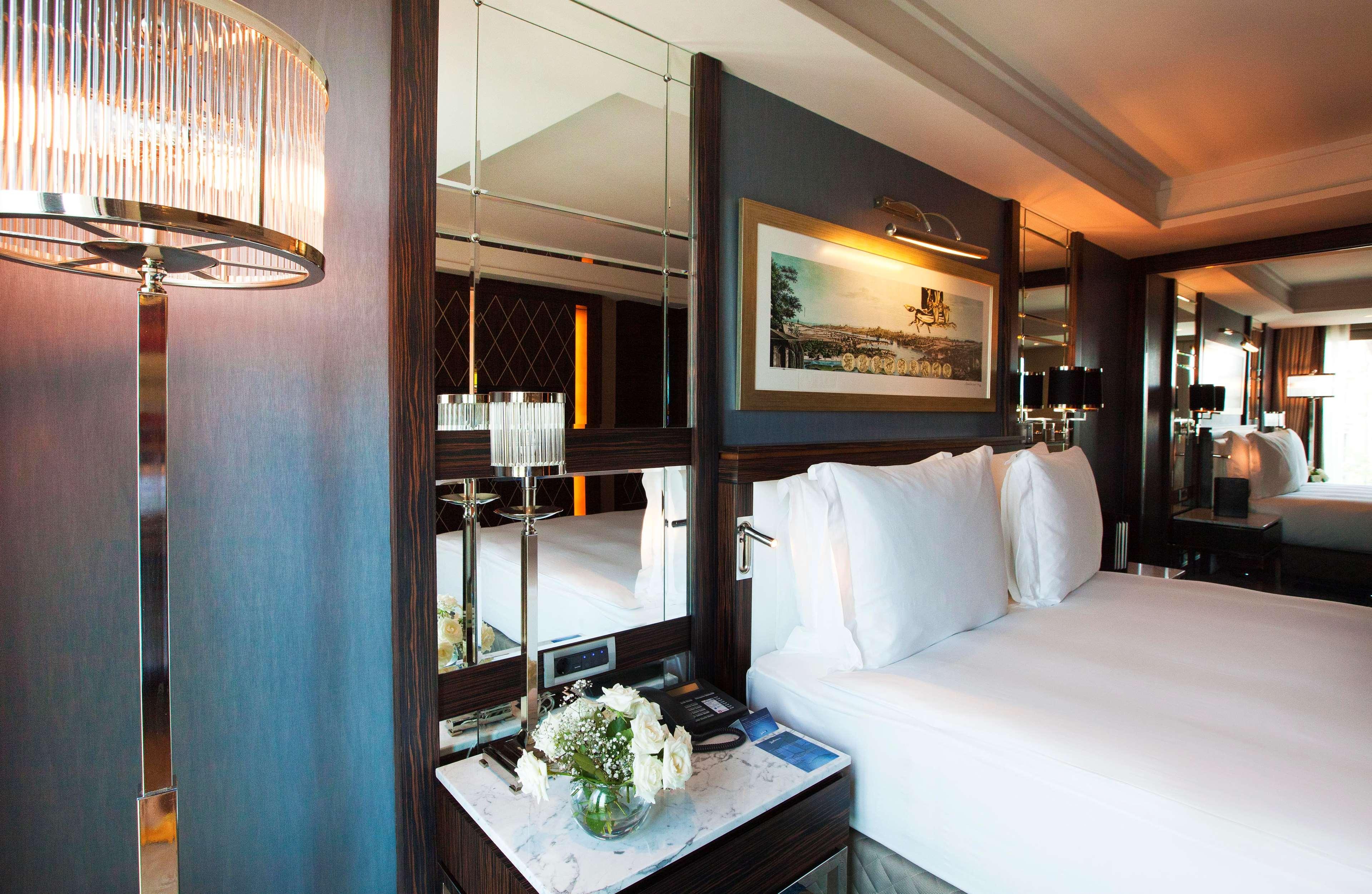 Radisson Blu Pera Otel 5*