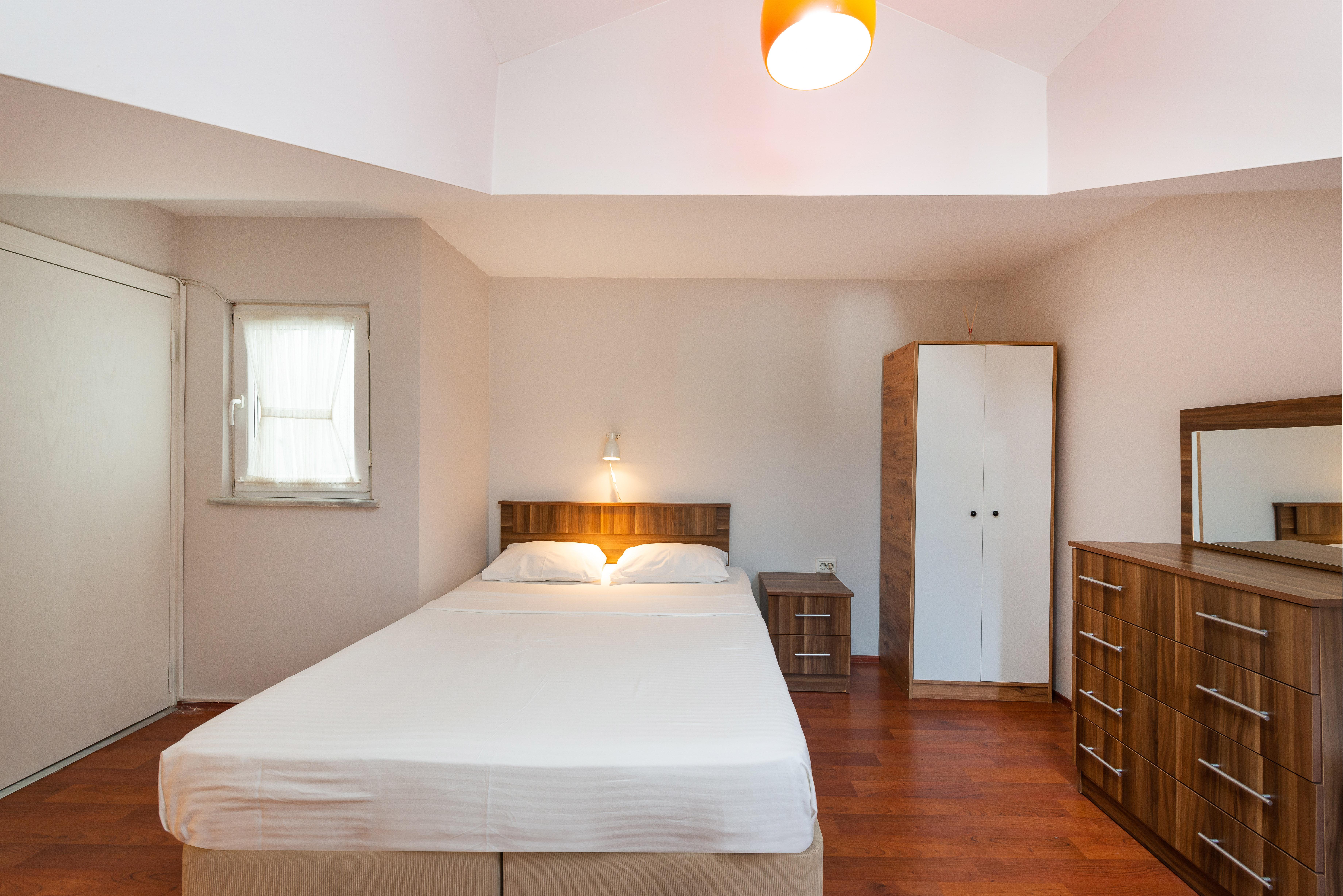 Dualis Hotel 2*