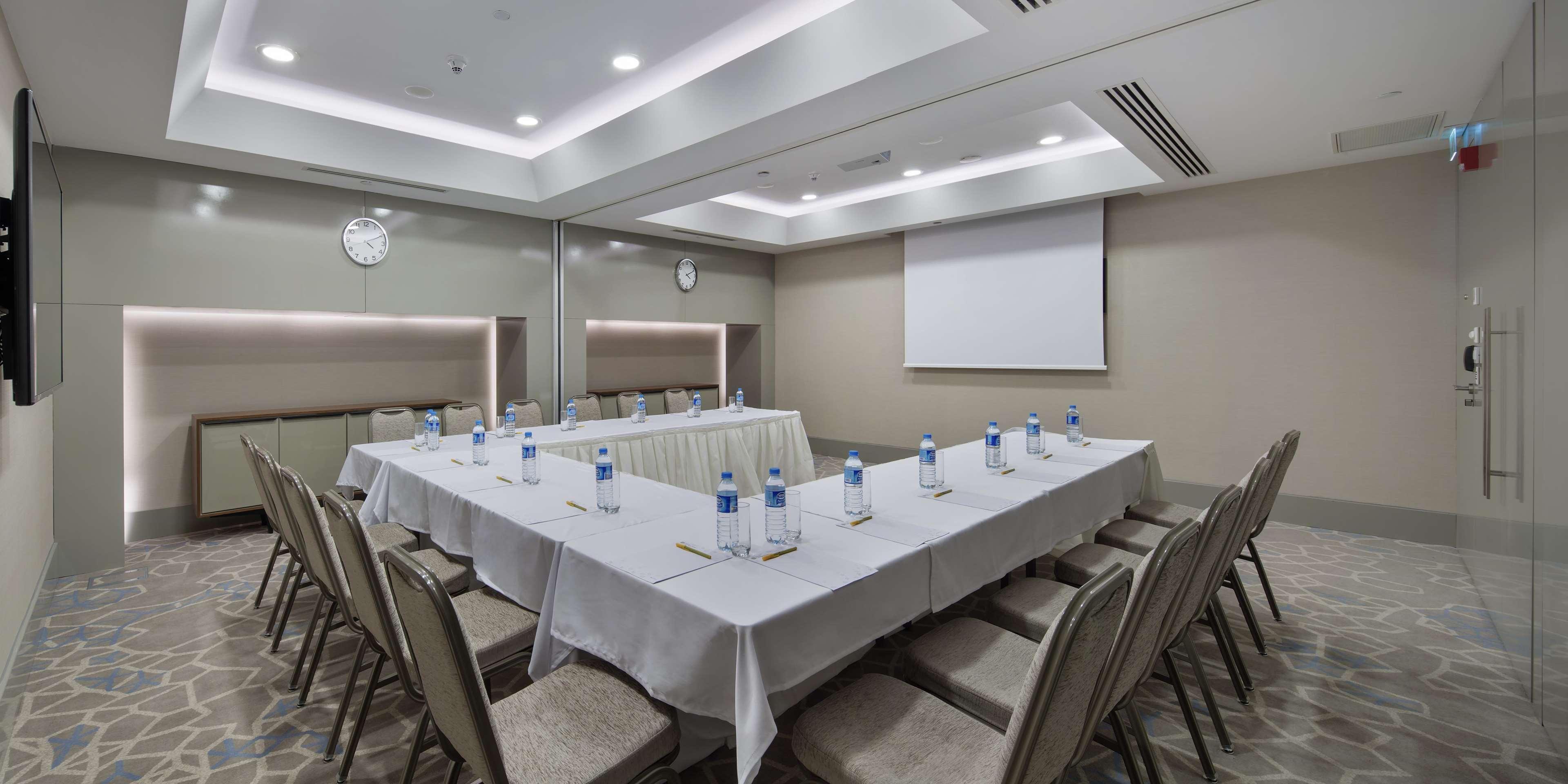 Hilton Garden Atatürk Airport 4*