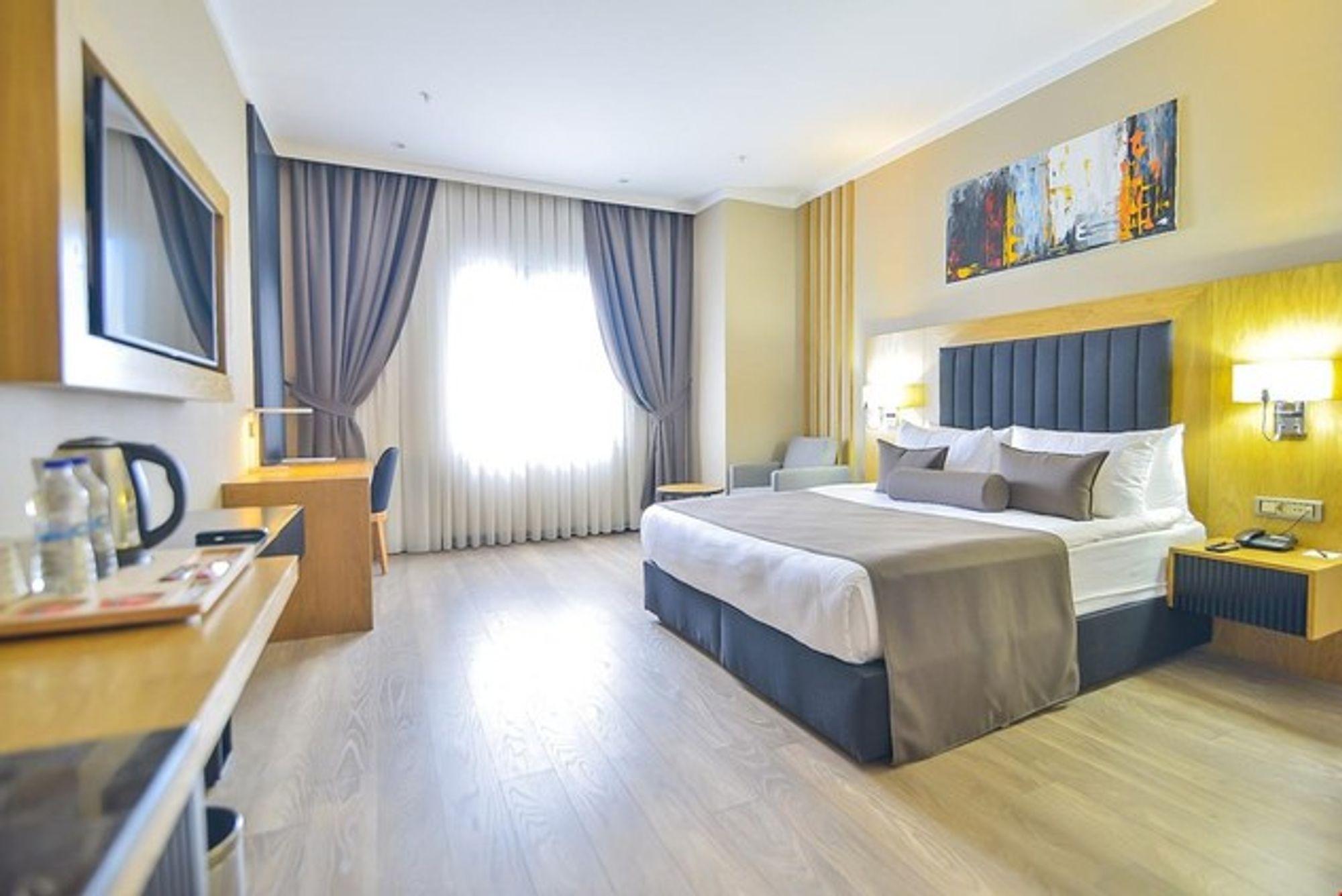 Hotel Mayi