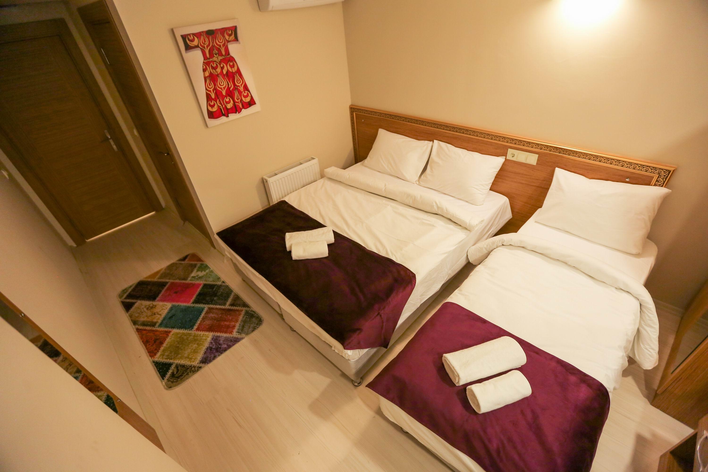 Hotel Grand Airport