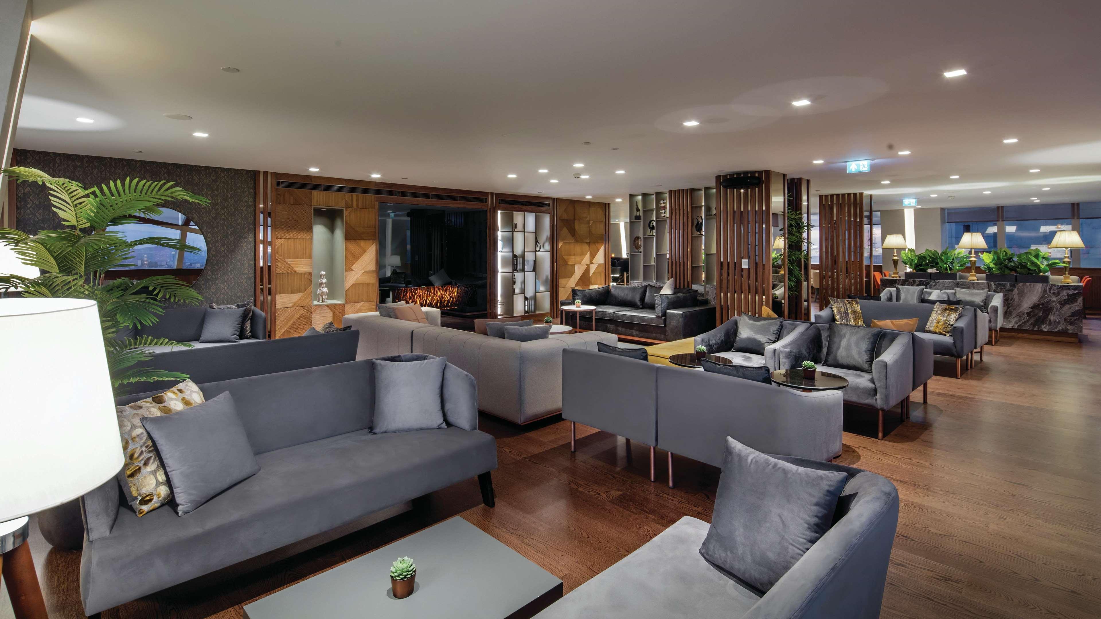 Hotel Hilton Maslak 5*
