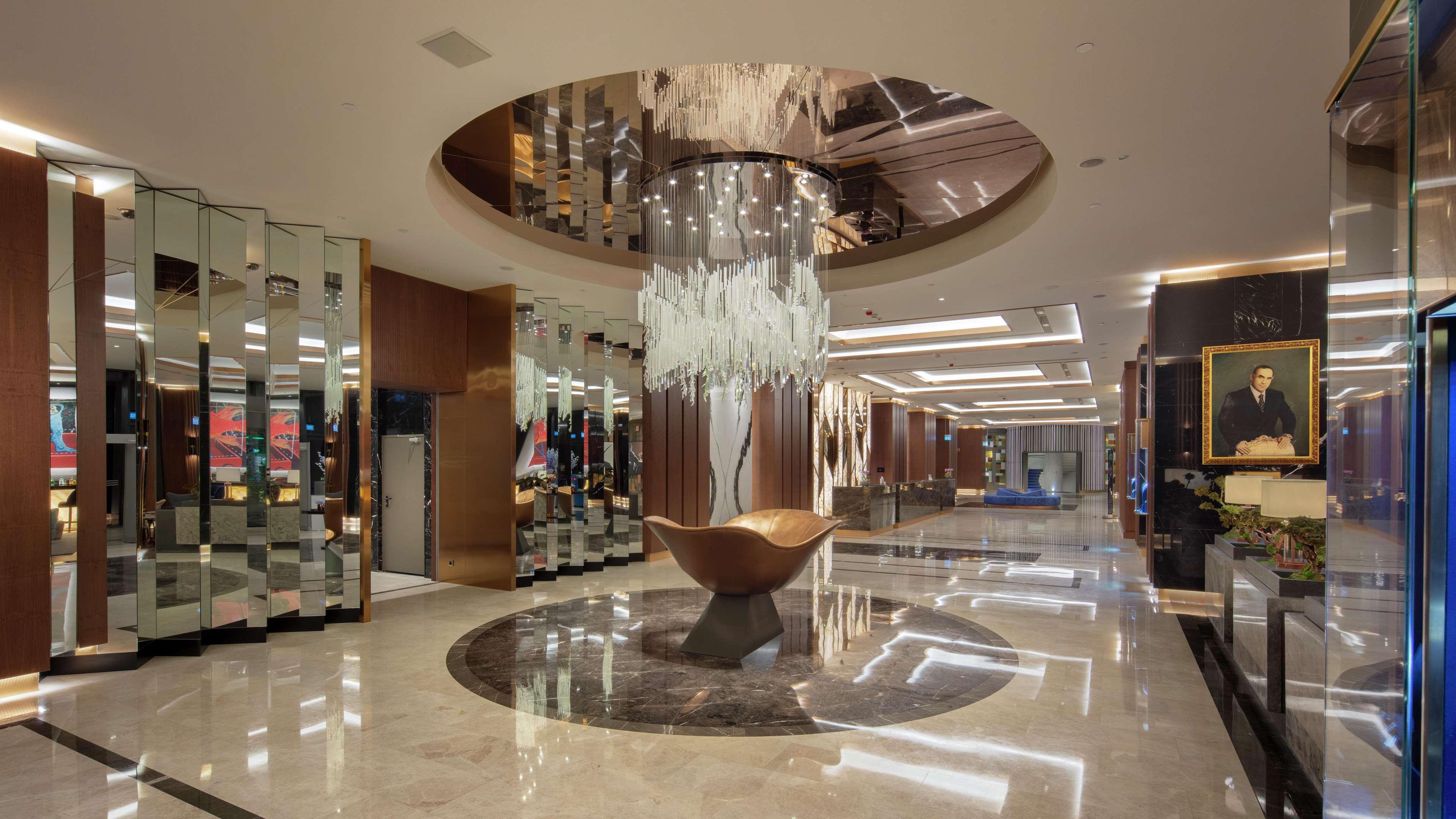 Hilton Maslak