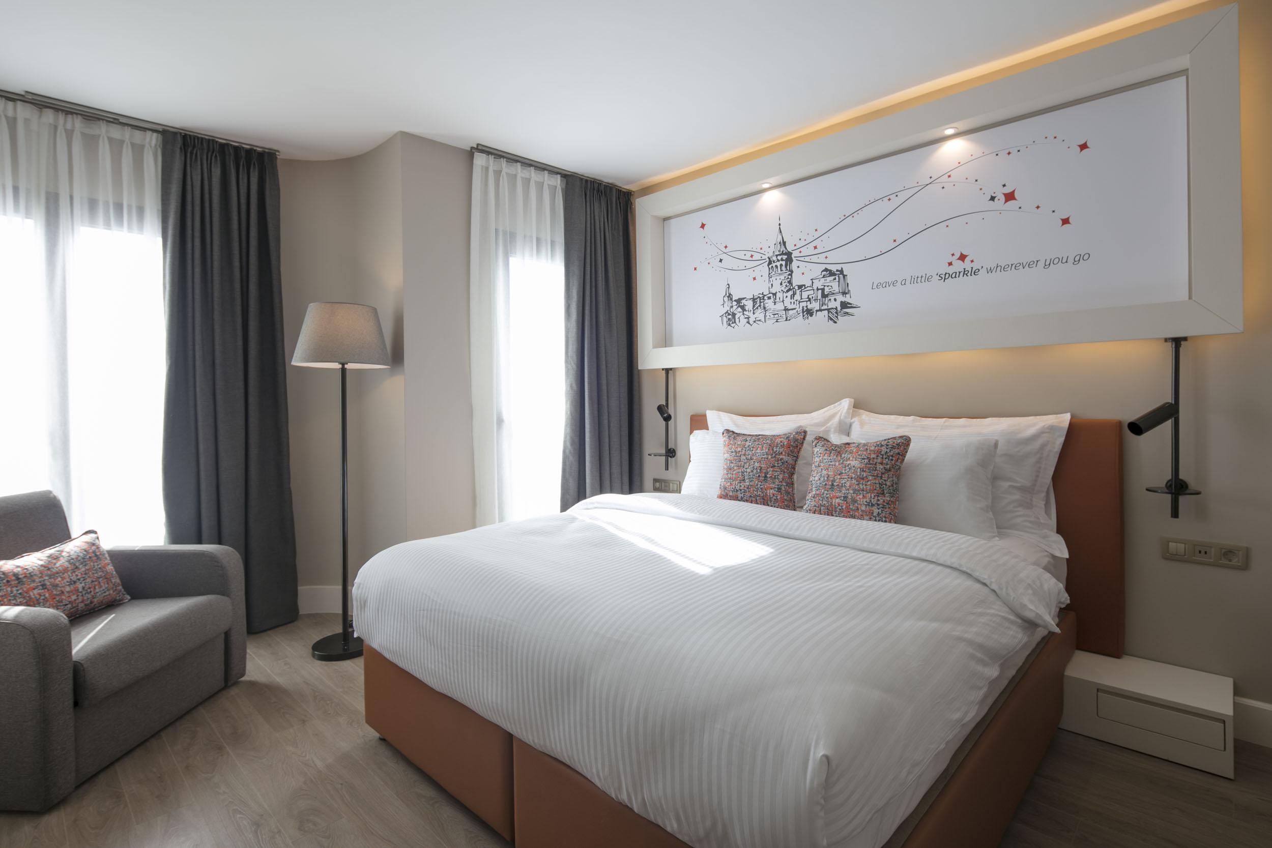 Sparkle Hotel 3*