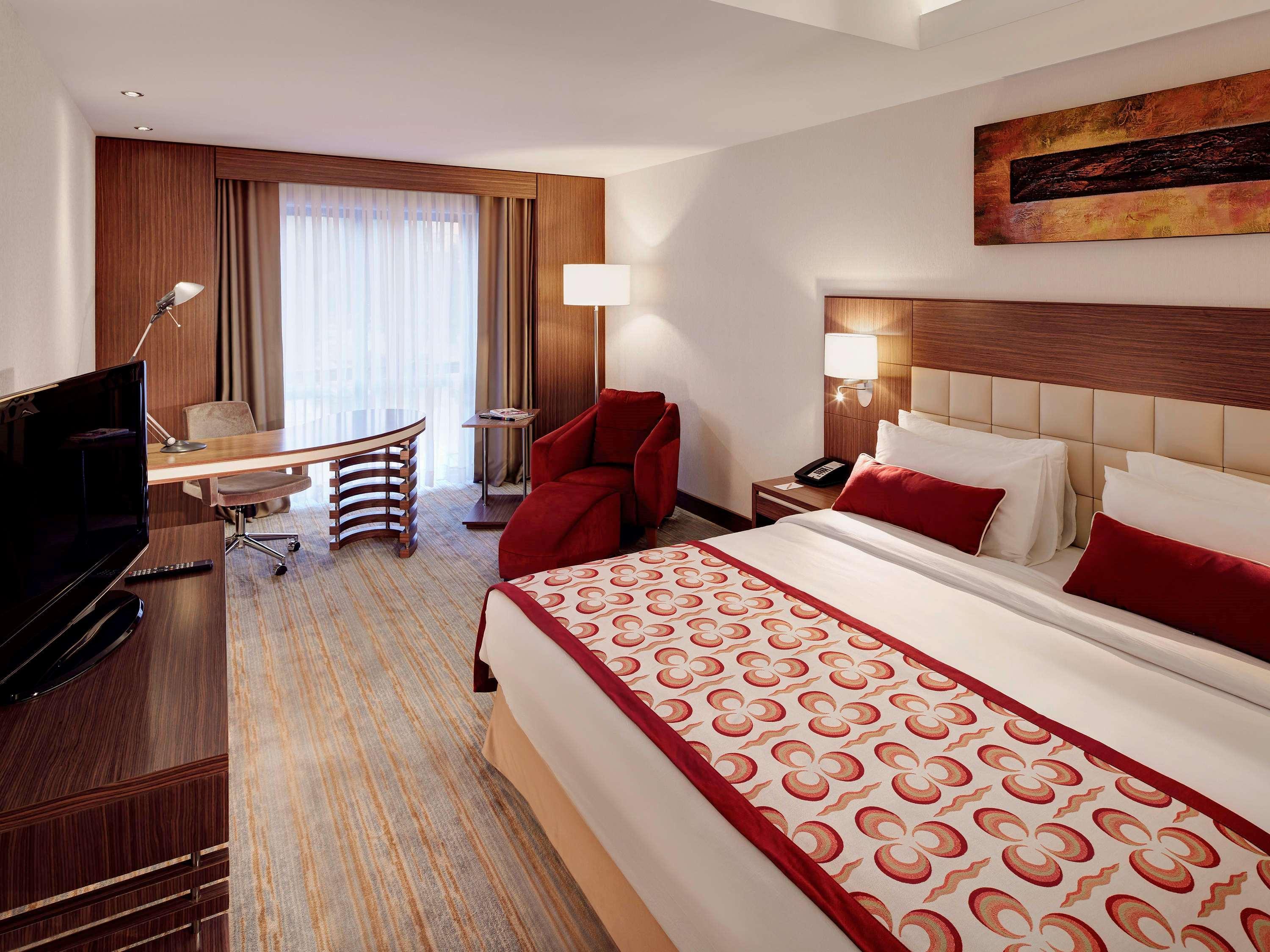 Hotel Mercure Altunizade 4*