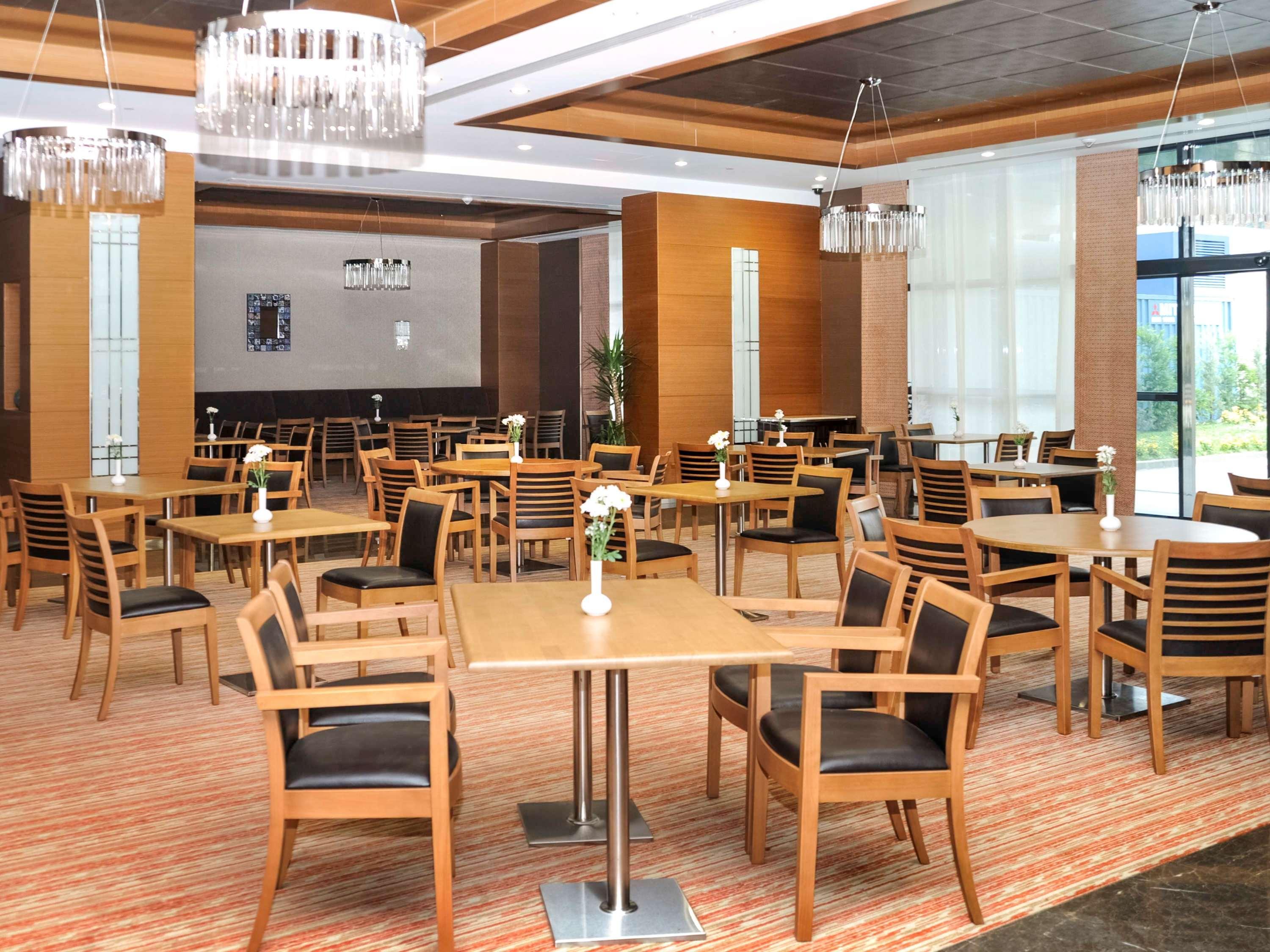 Mercure Altunizade Hotel 4*