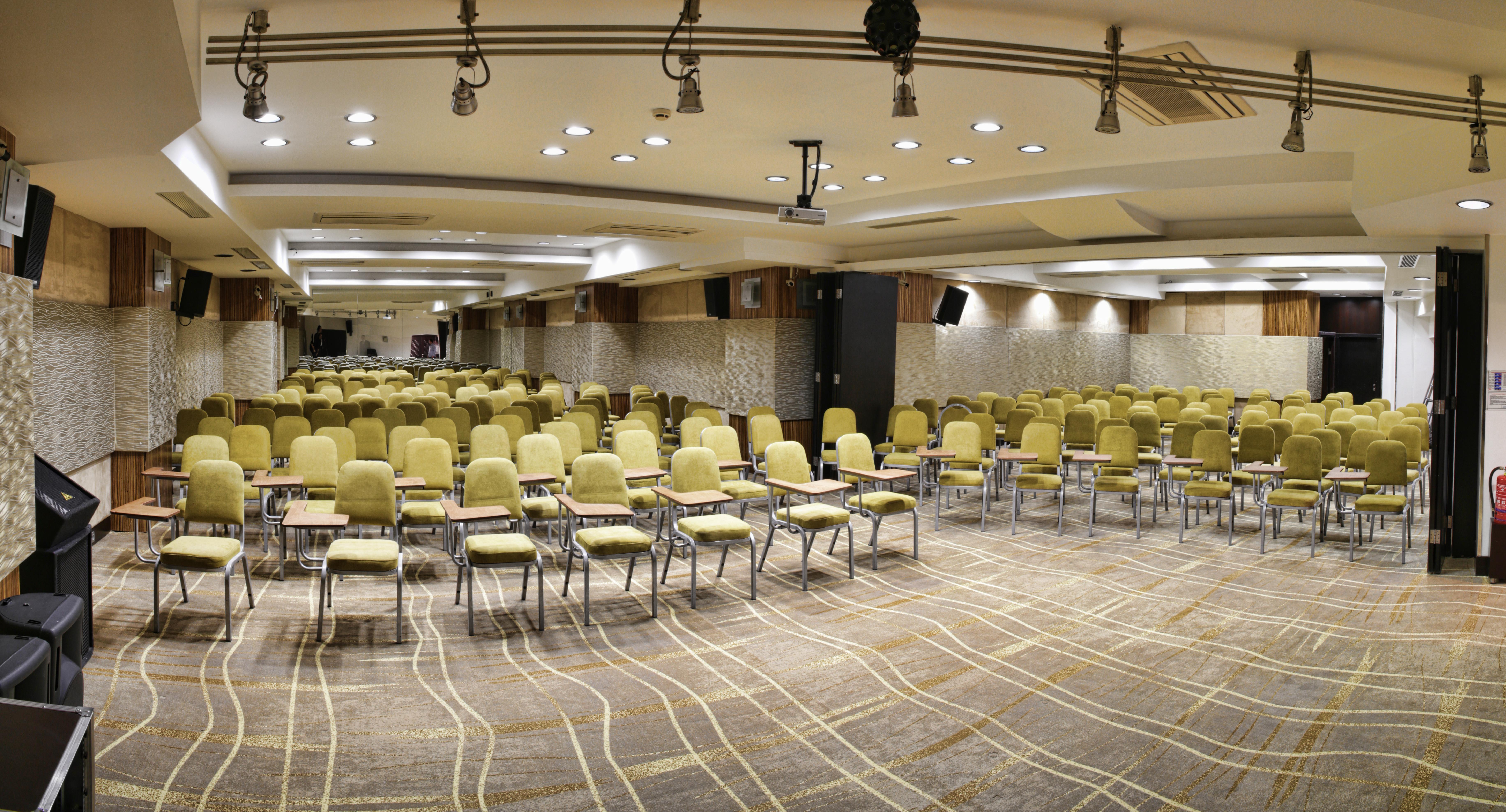 Amara Old & Otel 3*