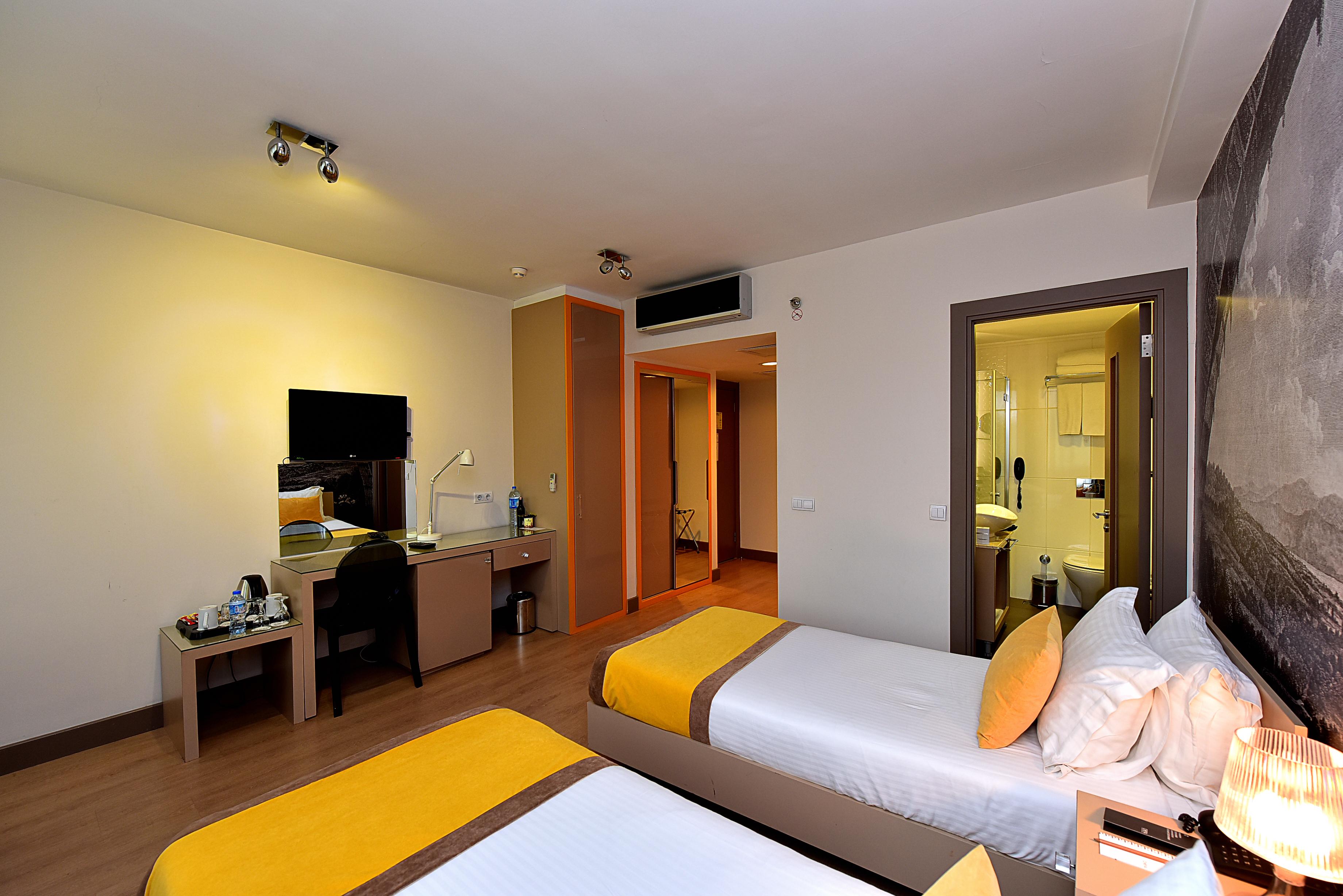 Cheya Besiktas Bosphorus Center & 3*
