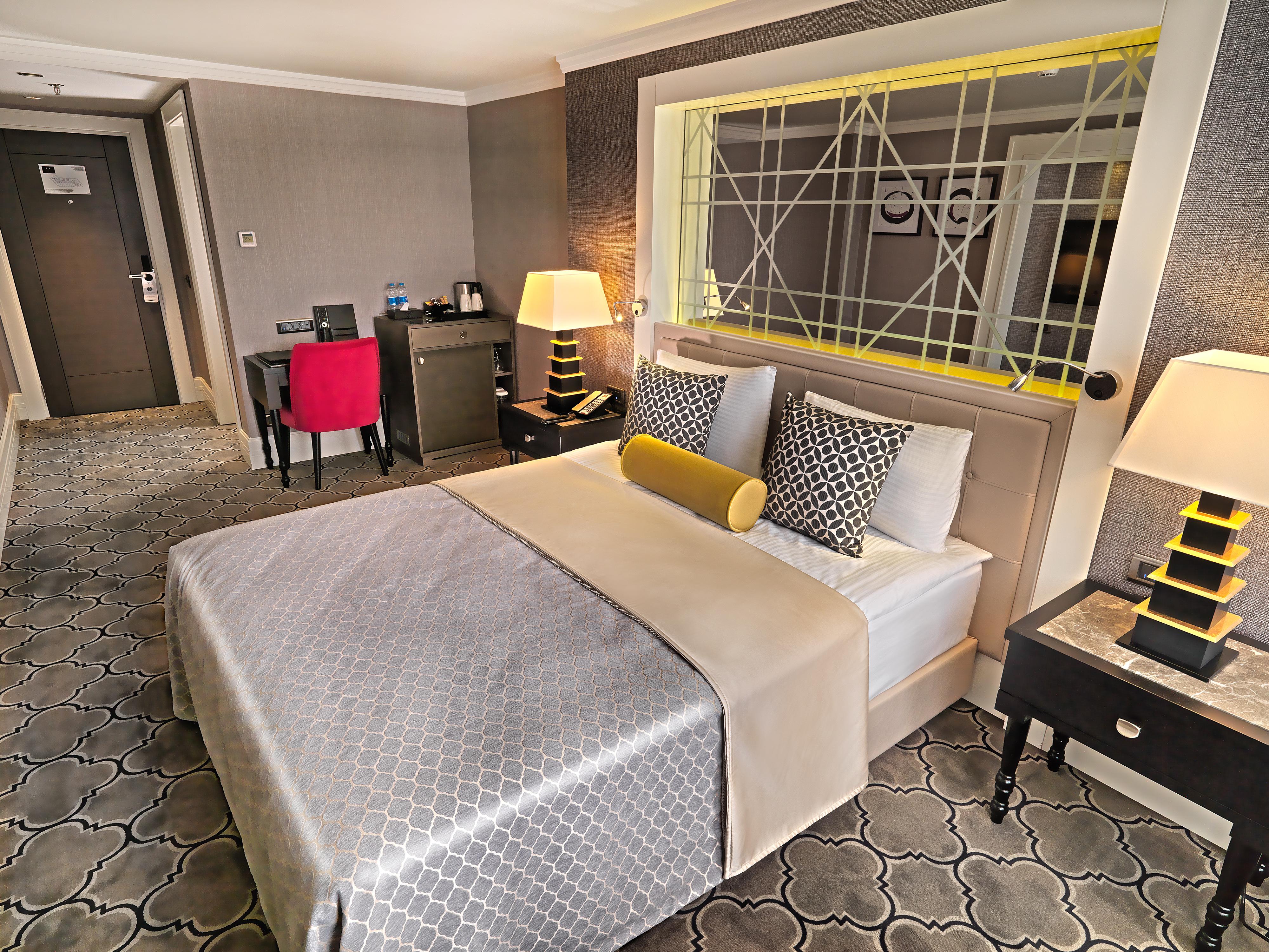 Mercure Bomonti 5*