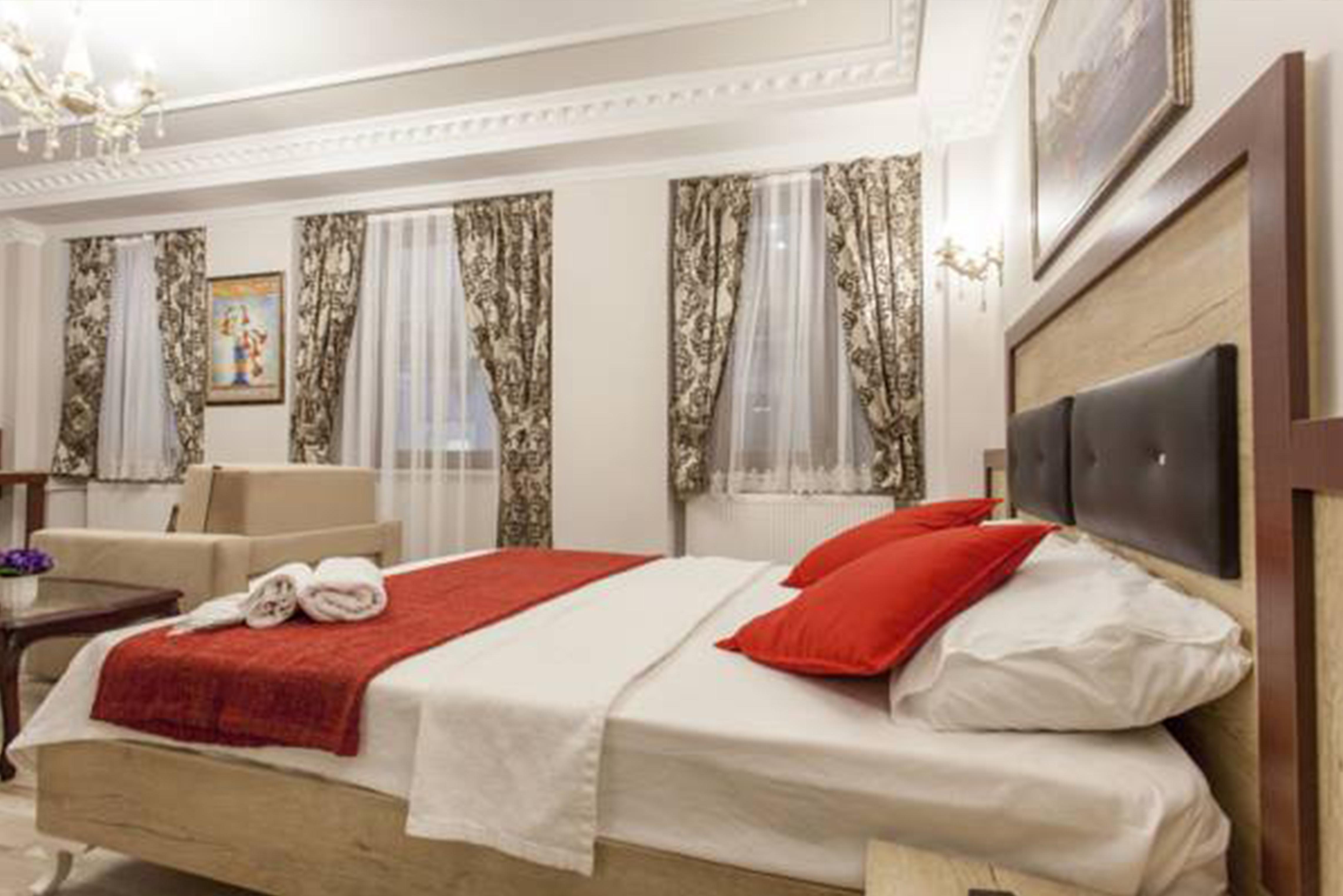 Asya World Hotel 3*