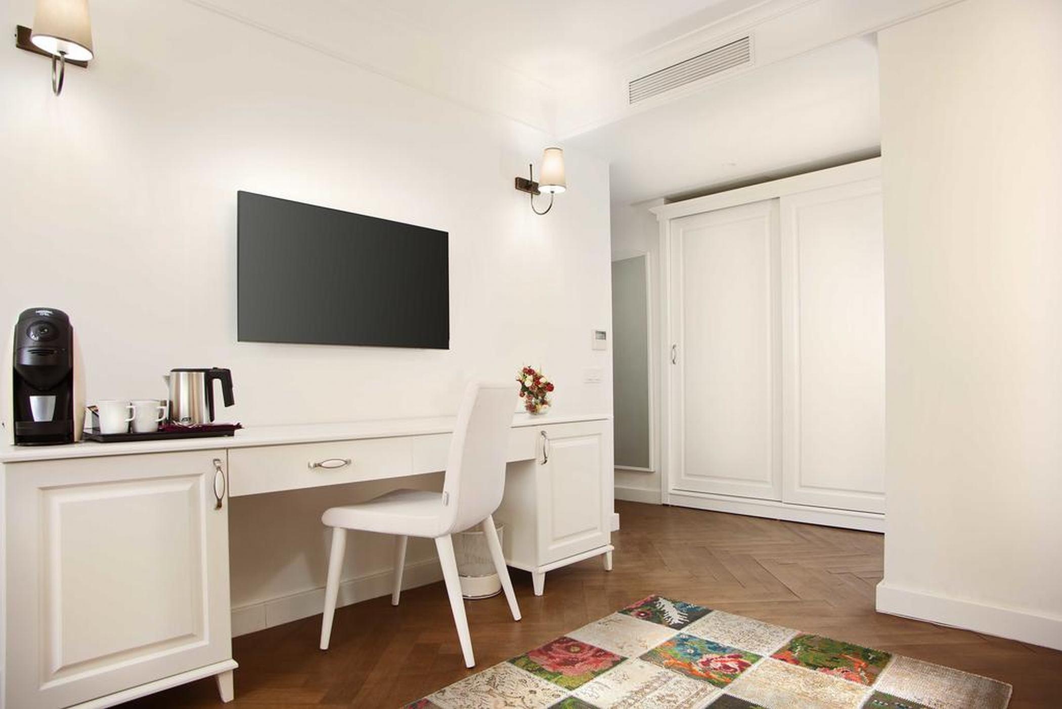Astan Galata Hotel
