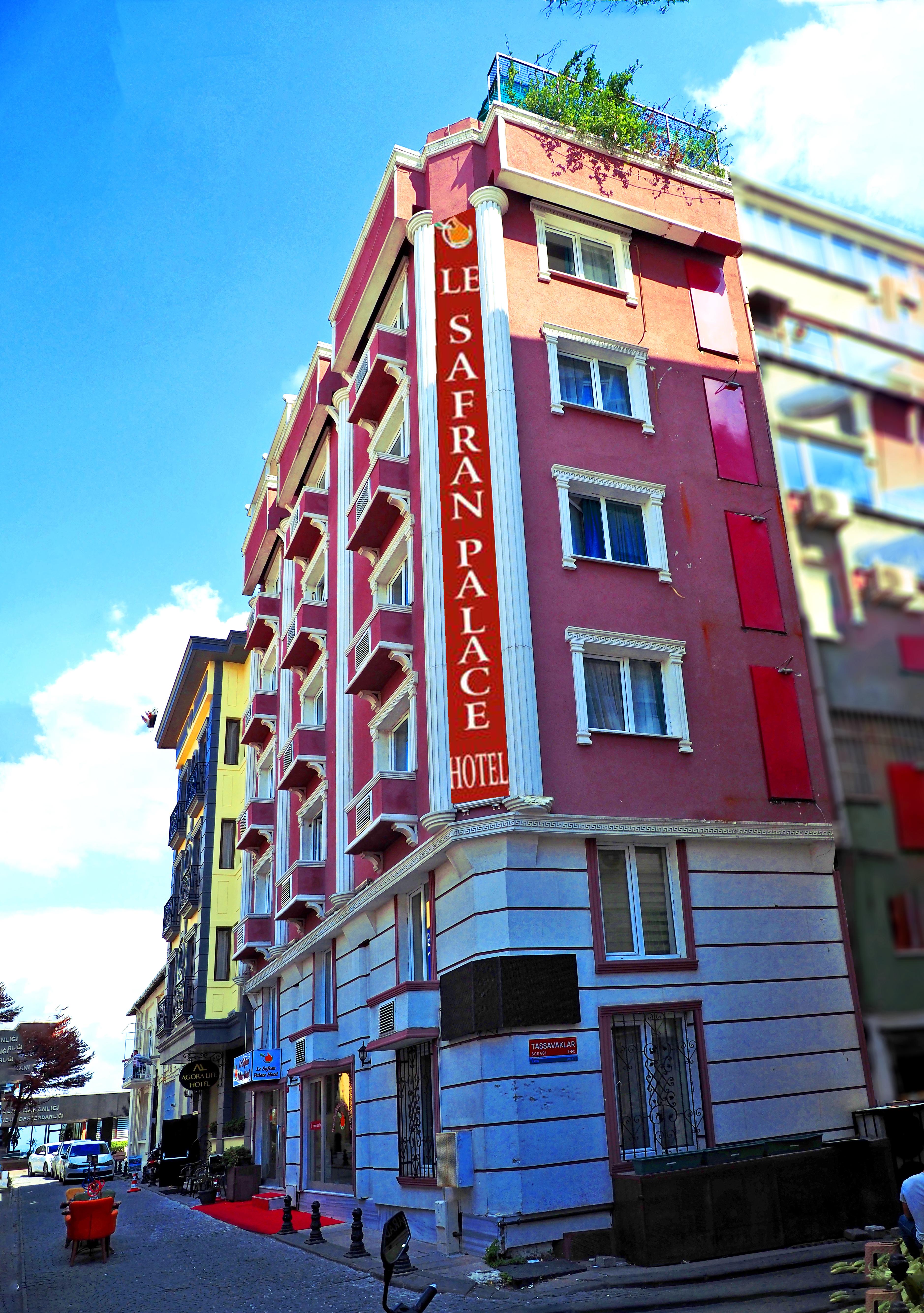 Le Safran Palace Hotel 3*