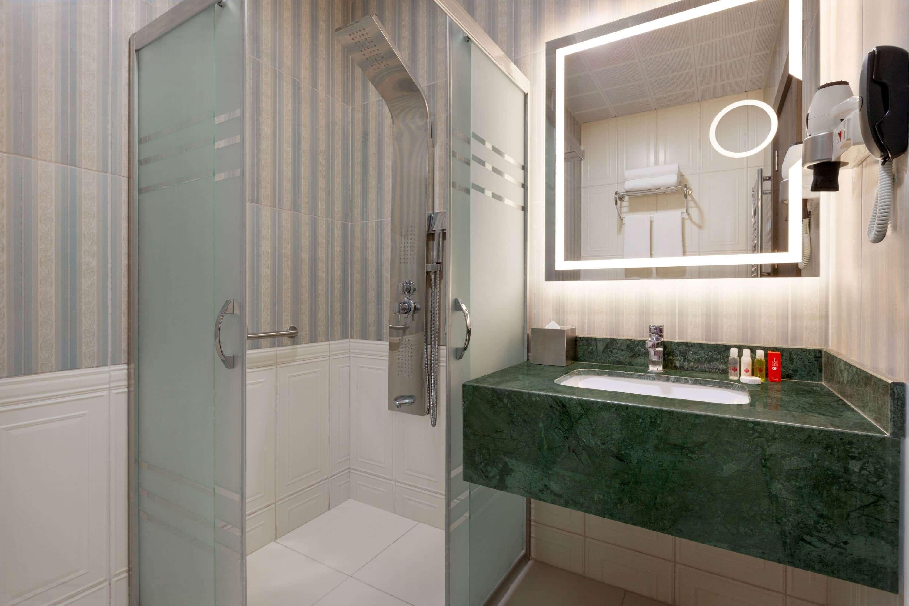 Ramada Encore By Wyndham Avcilar Hotel 4*