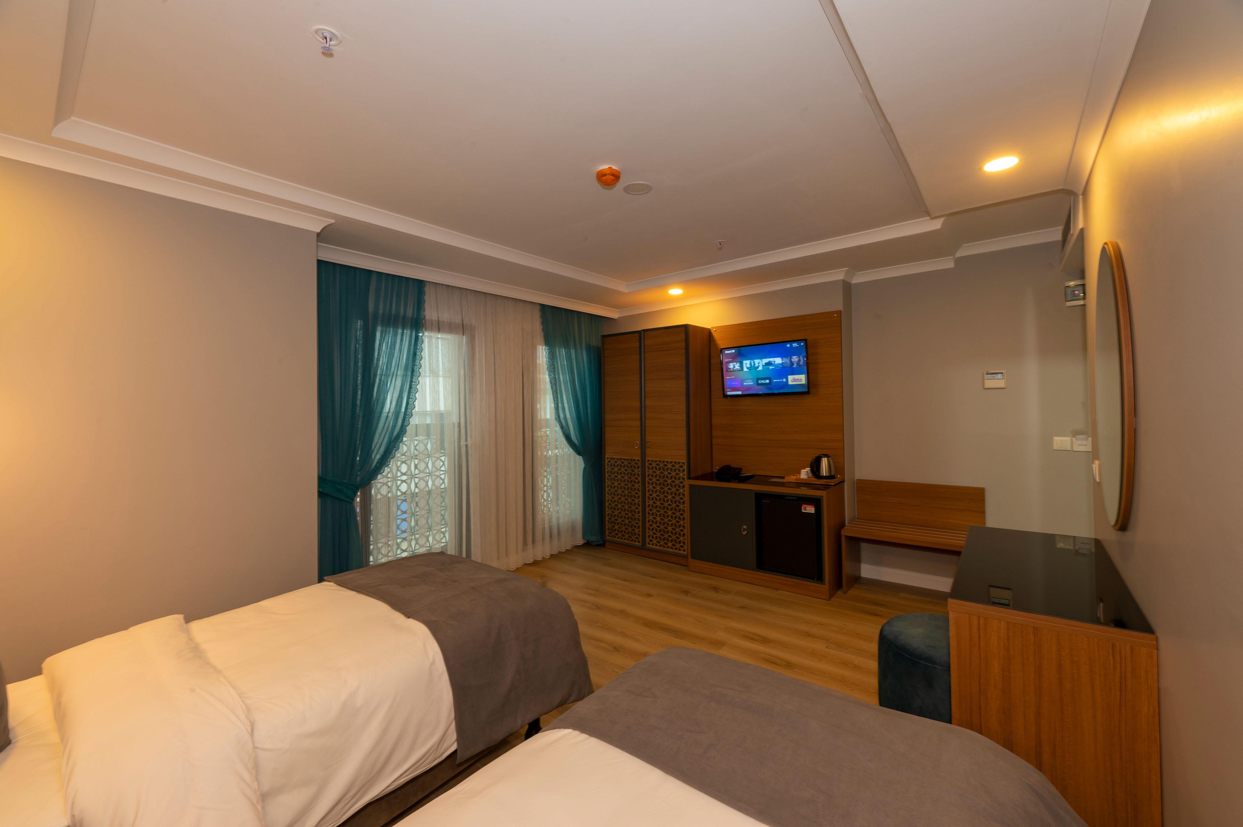 Hotel New Emin