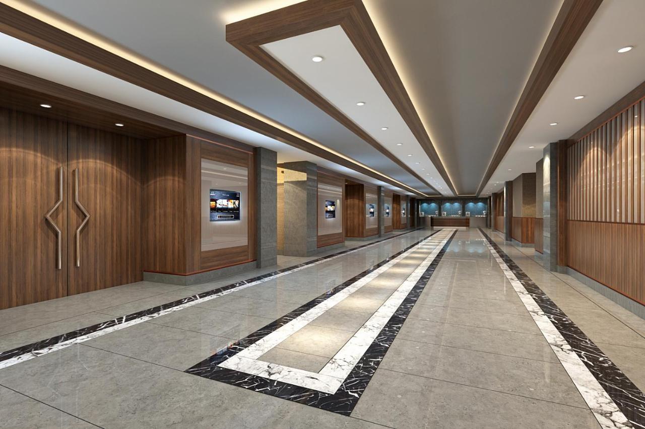 Moevenpick Airport Hotel