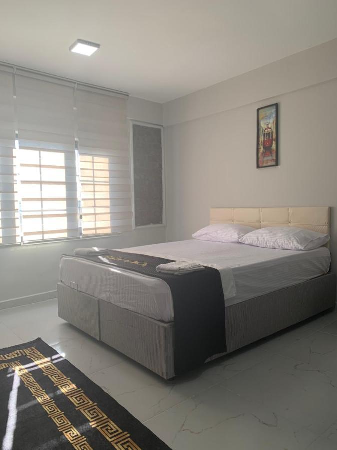 Nearby Taksim Spacious Flat With Duble Bed *