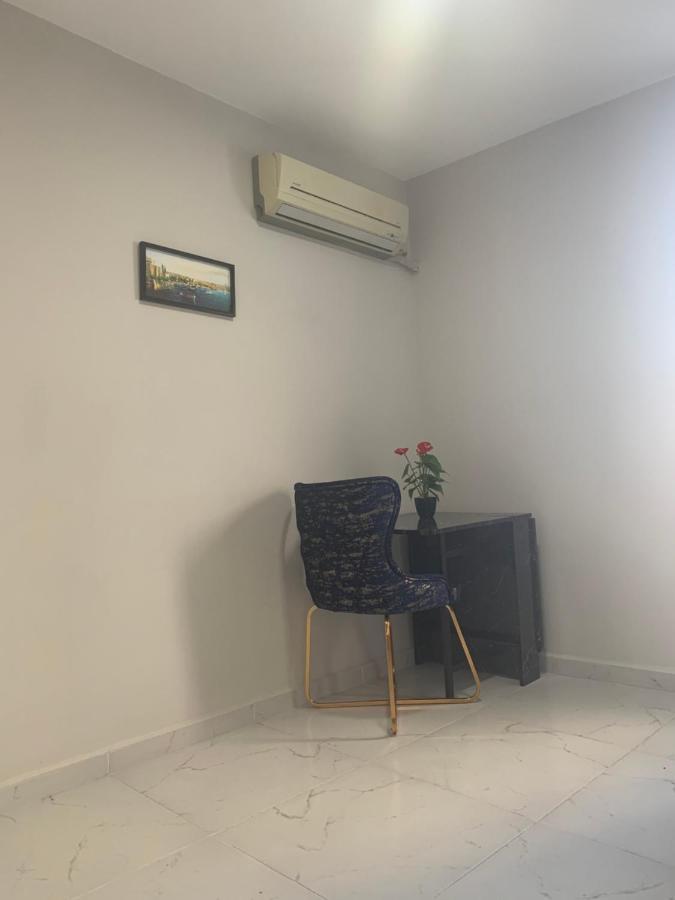Nearby Taksim Spacious Flat With Duble Bed *