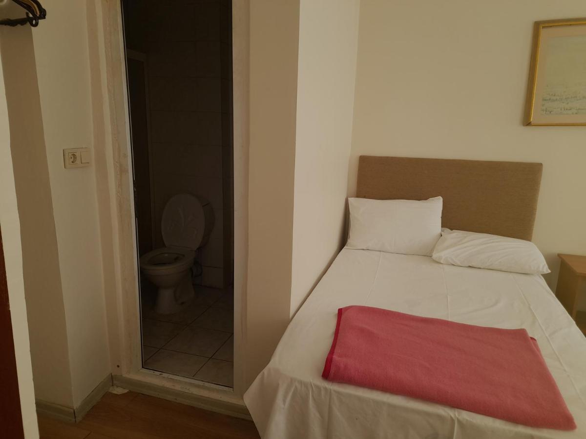 Capsule hotel Koc Otel-besiktas Istanbul