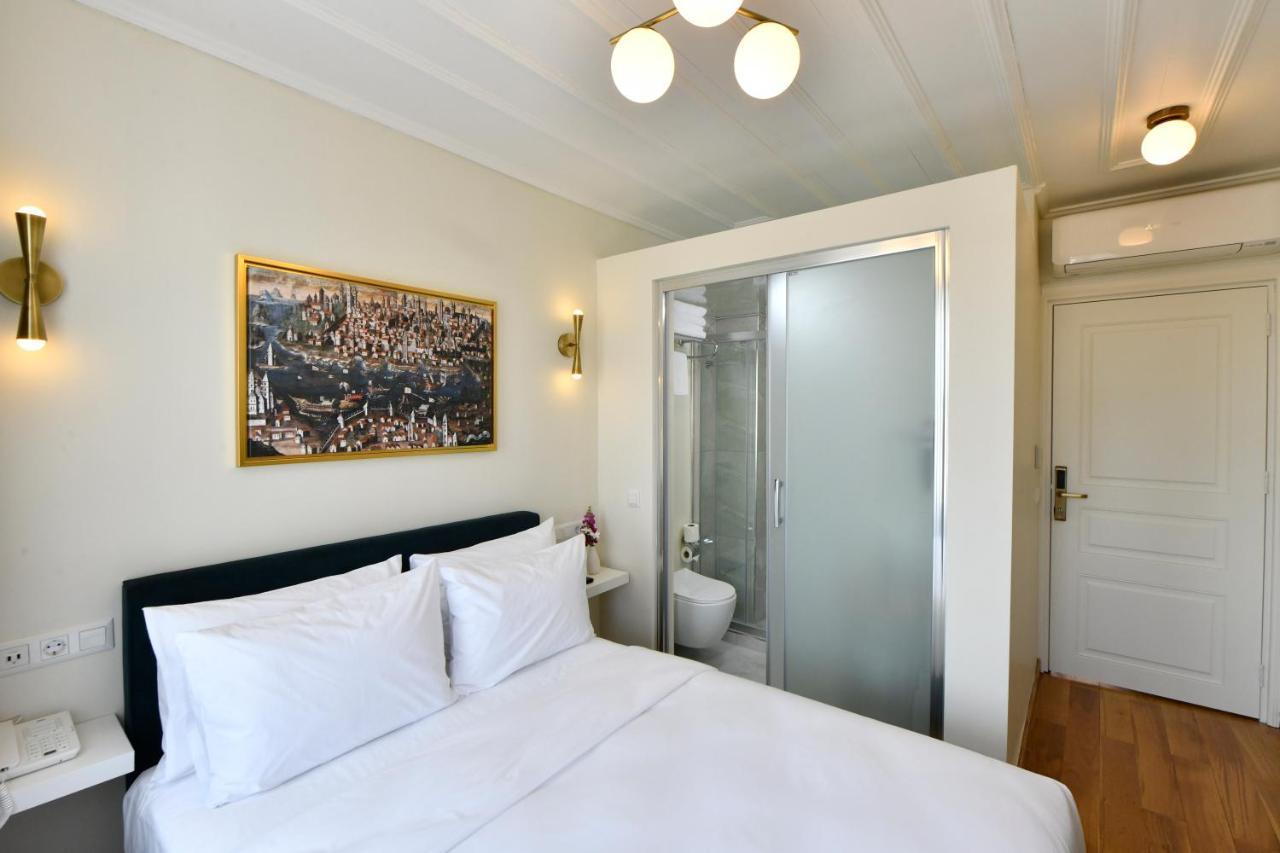 Agras Hotel *