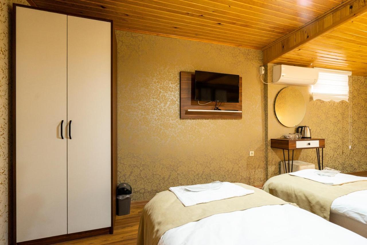 Otel Candy *