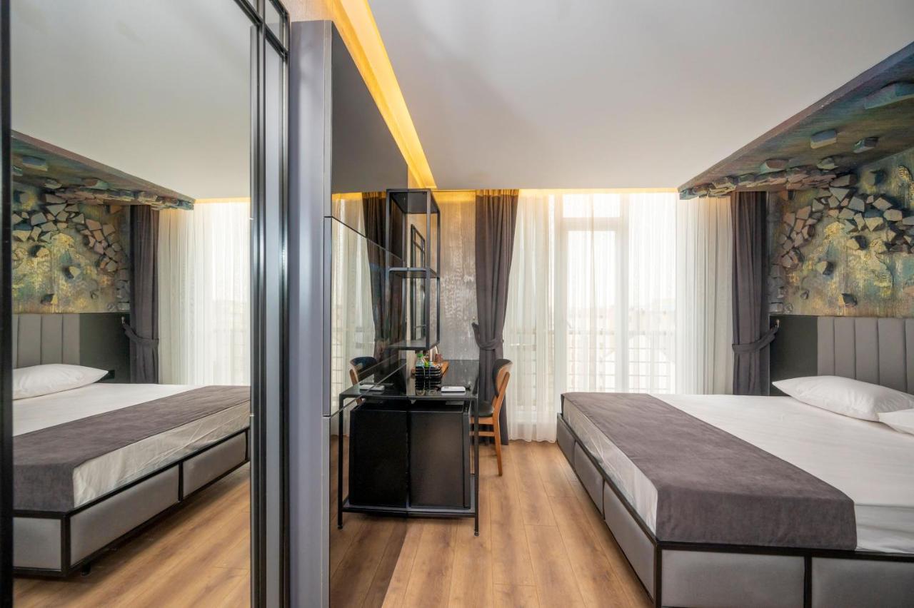 Continental Airport 3*