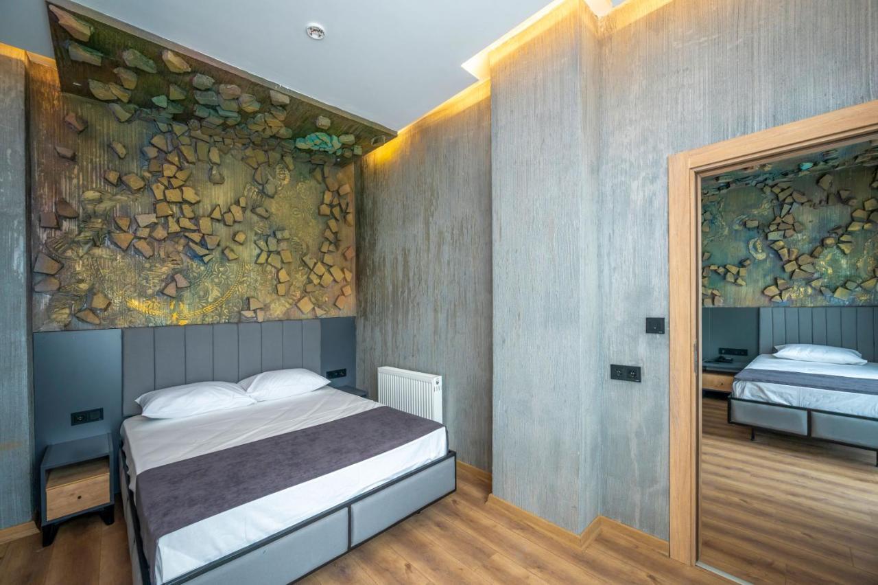 Hotel Continental Airport 3*