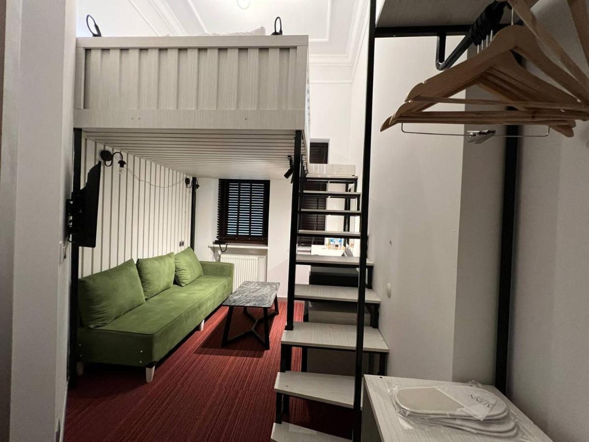 Hotel Rafinn