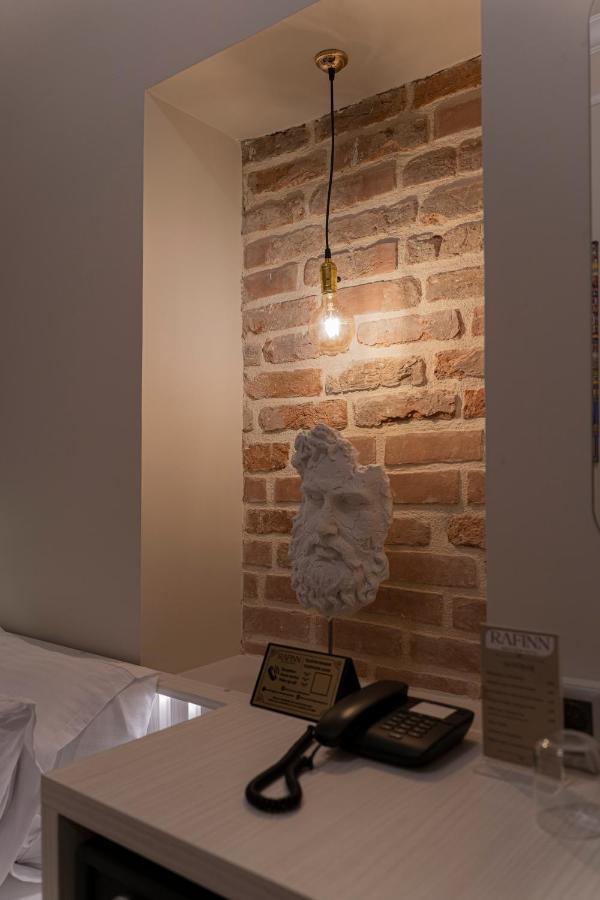 Hotel Rafinn