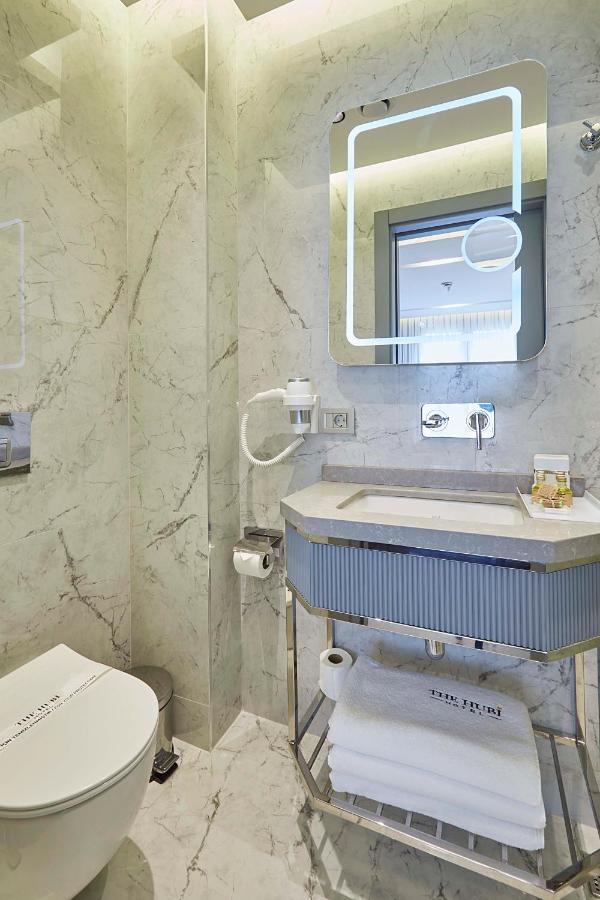 Otel The Hubı 4*