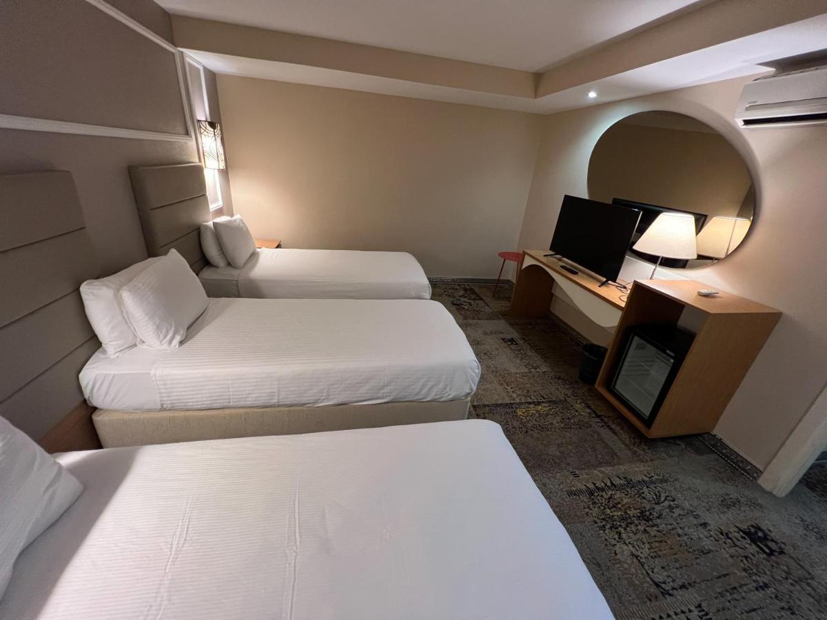 Seasons Otel 4*