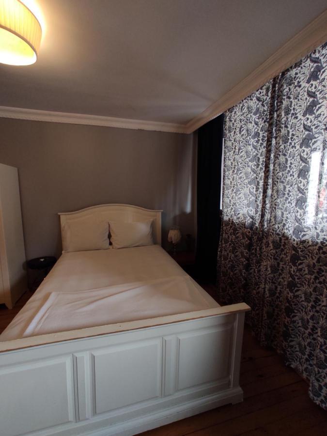 Stone Taksim Apartment