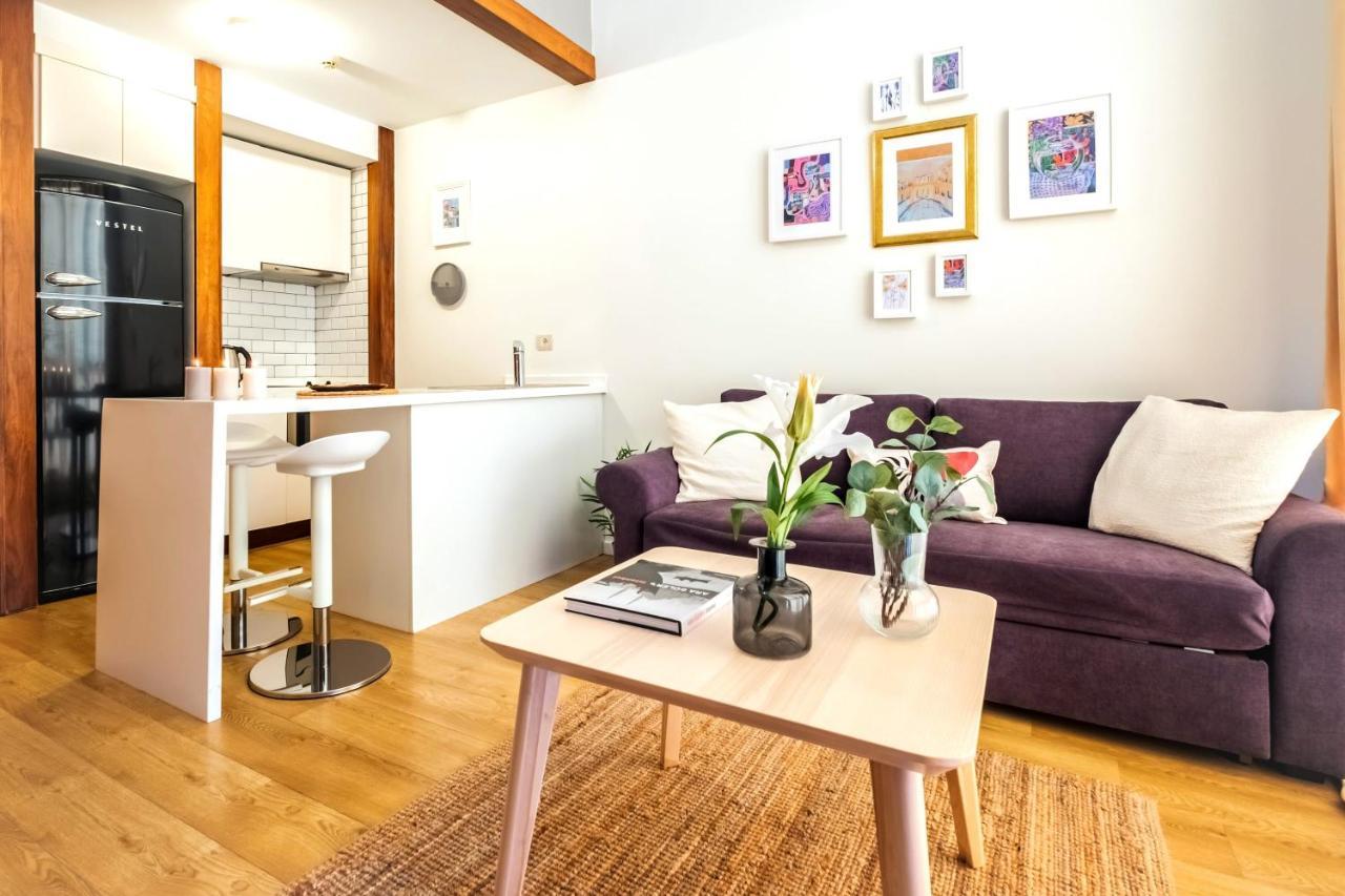 Daire Cozy Loft With Skyline View In Modern *