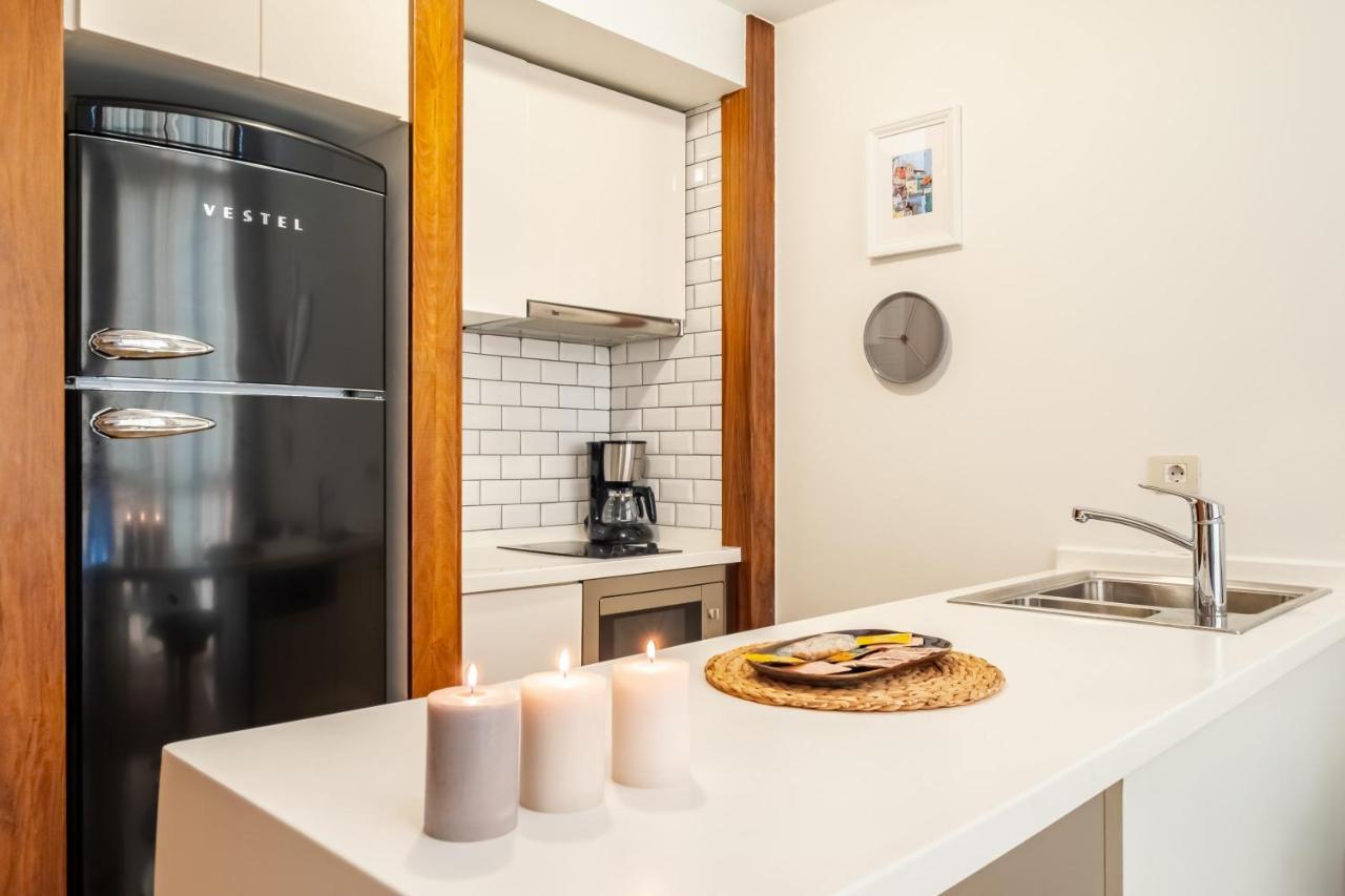 Cozy Loft With Skyline View In Modern Daire İstanbul