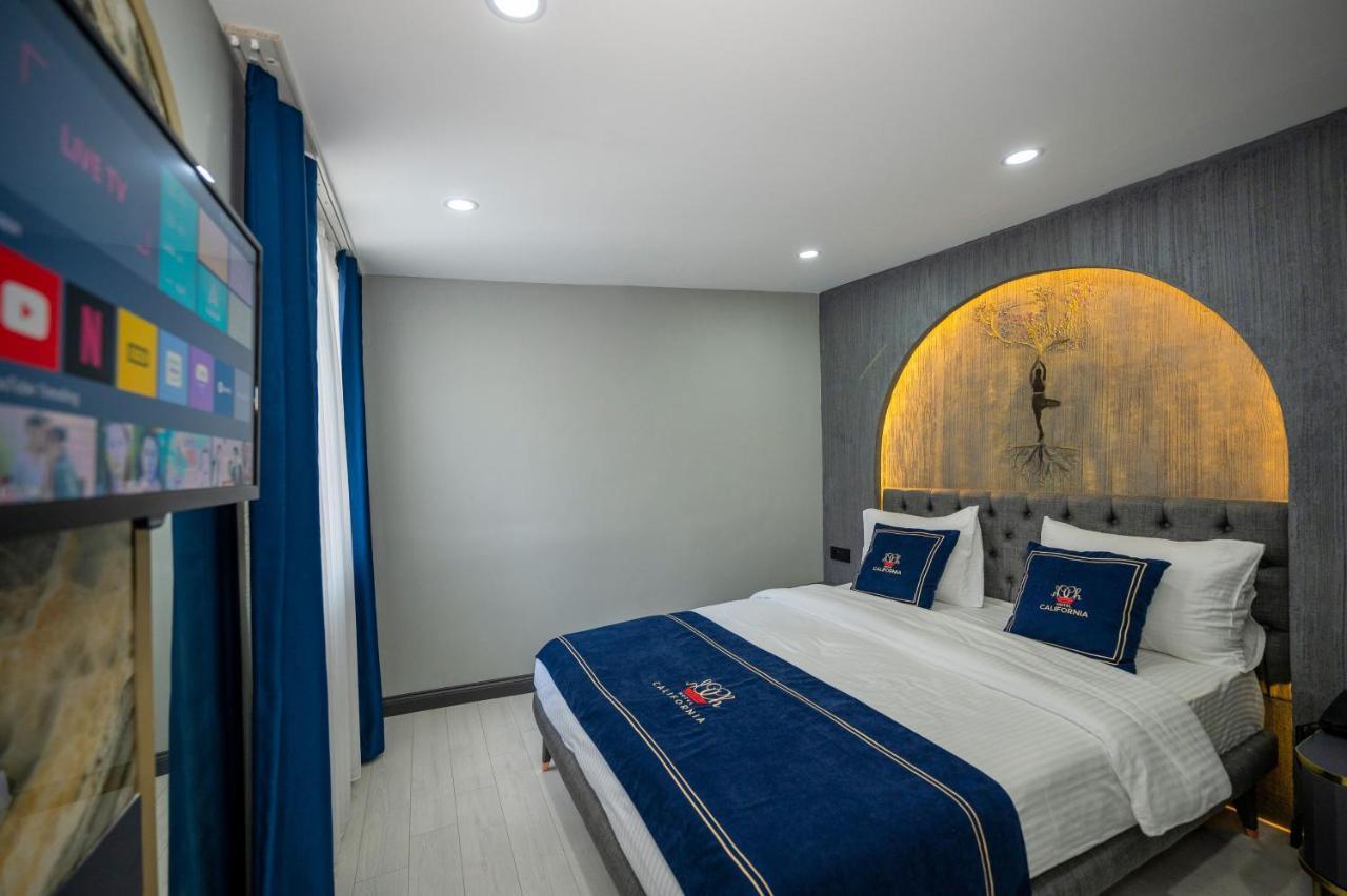 California Hotel 3*