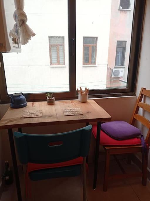 Apartment Quite And Cozy House Kadikoy