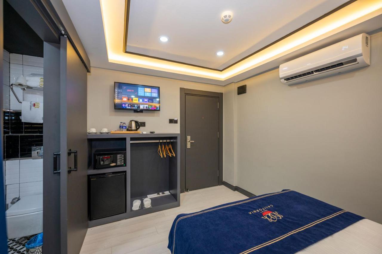 California Hotel 3*
