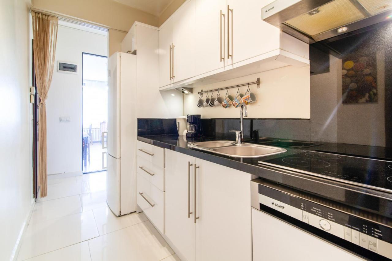 Cozy Flat In Beyoglu Near Public Transportation Apartment Istanbul