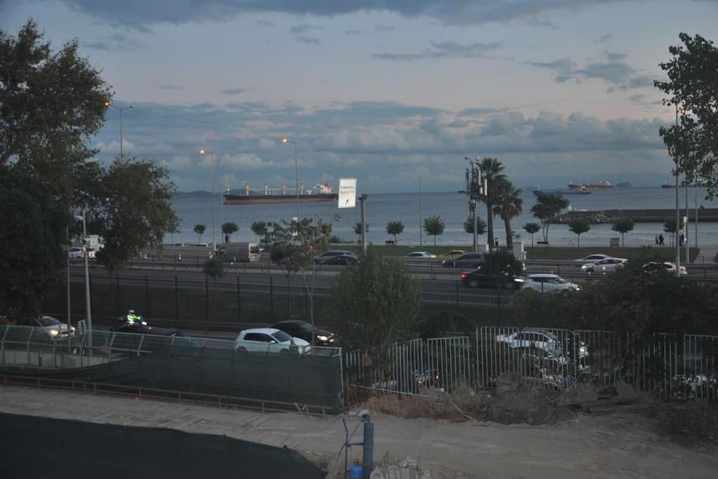 Apartment 2br Cozy With Amazing Sea View! Istanbul