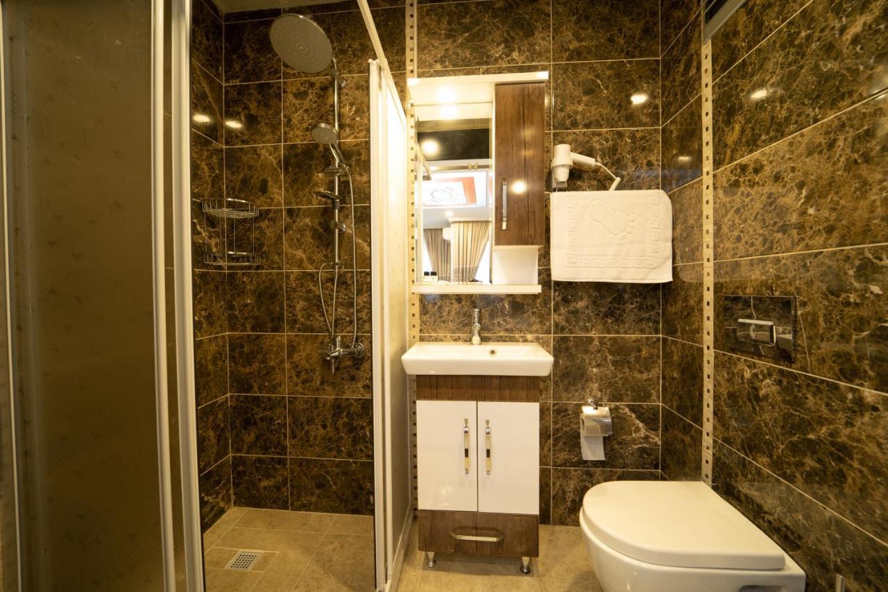 Zin Hotel 3*